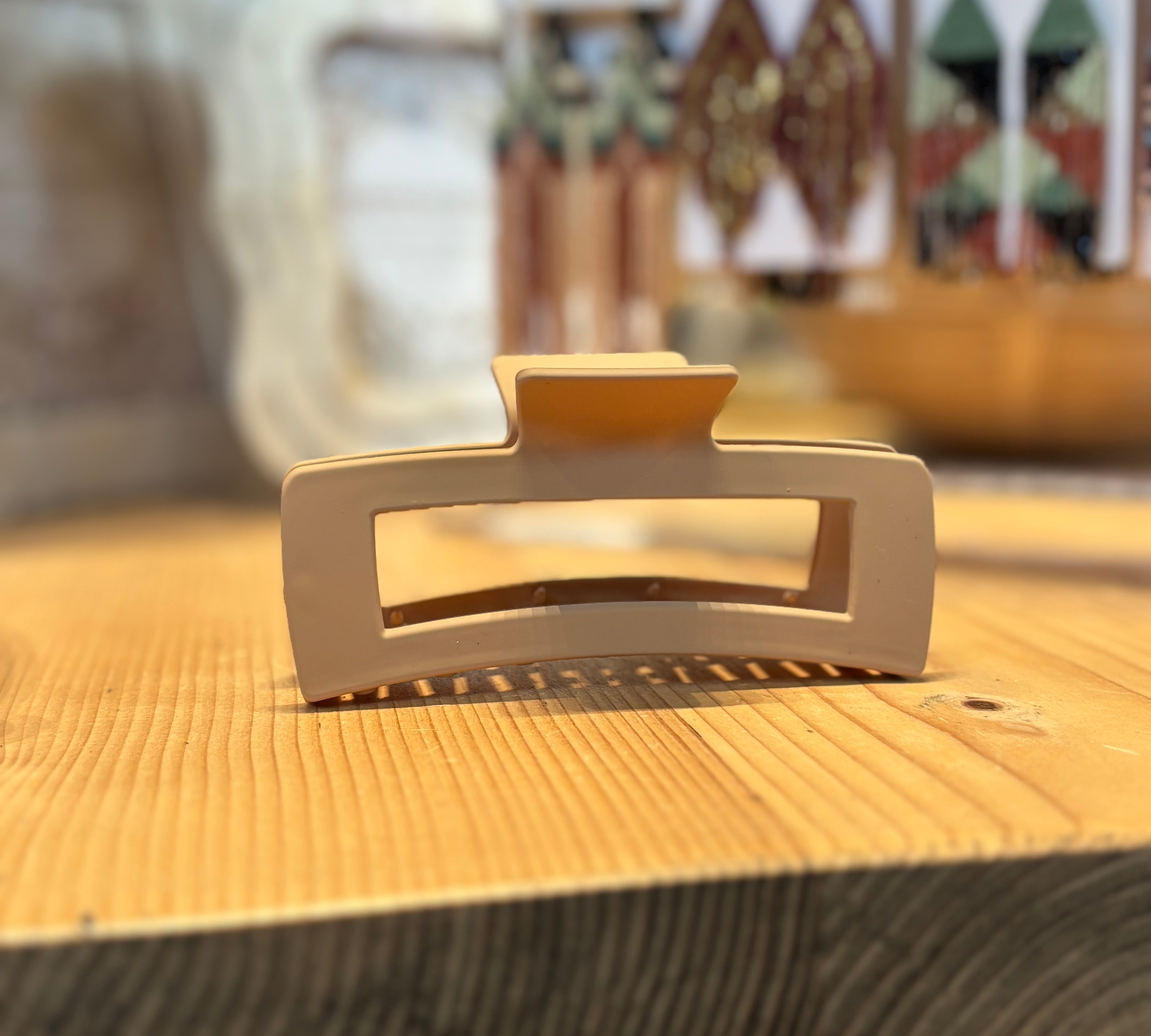 Matte Large Rectangle Hair Claw