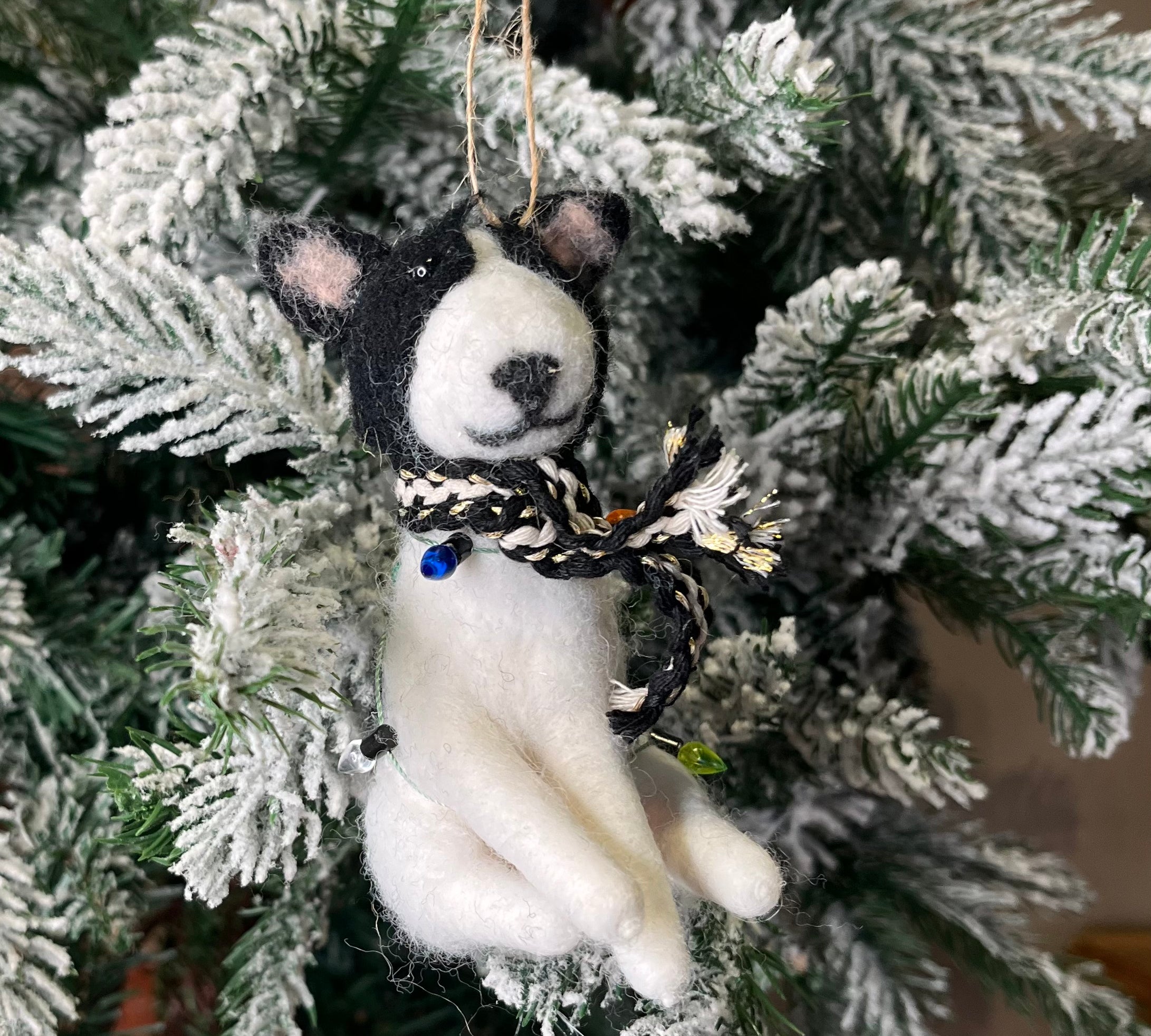 Wool Felt Dog Orn 4.5"