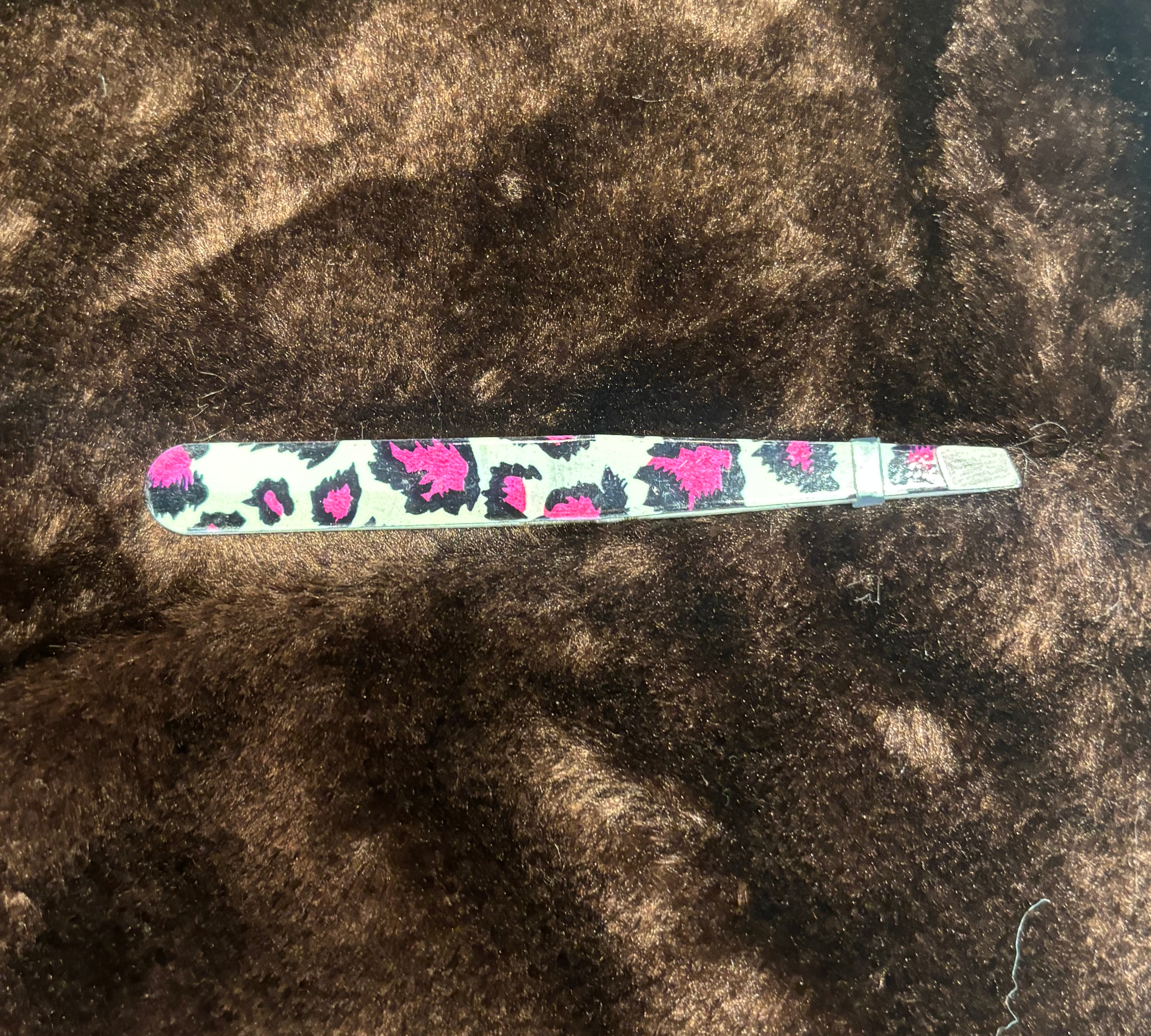 Leopard Eyebrow Tweezer