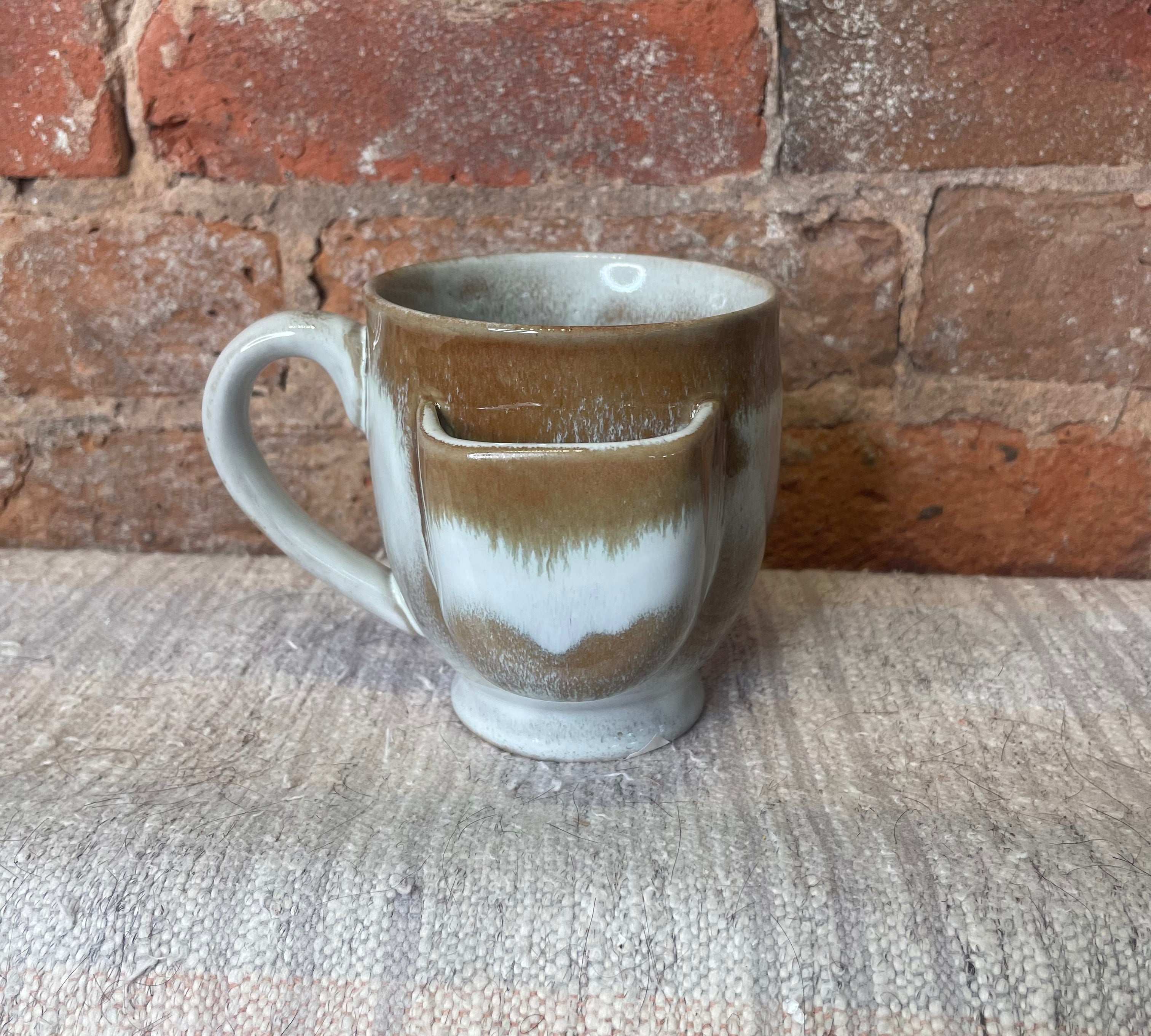 Stoneware Mug w/Tea Bag Holder