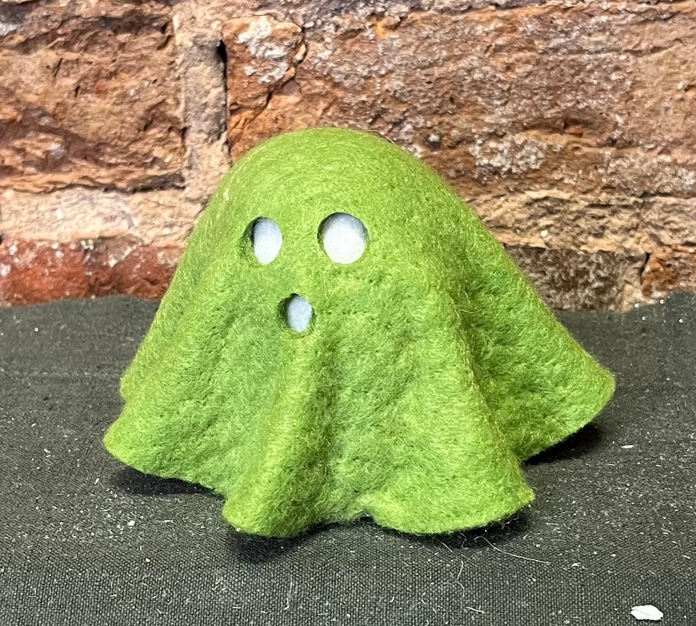 Lighted Felt Ghost 4.5”