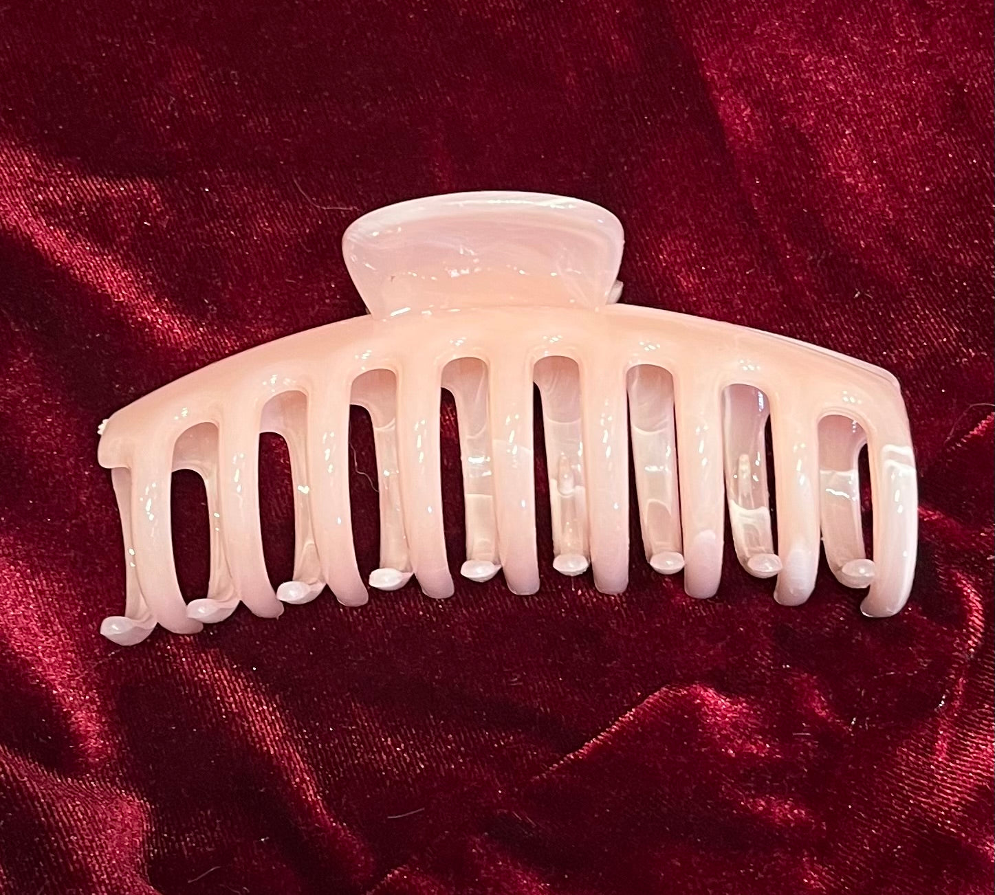 Shimmering Marble Round  Hair Claw