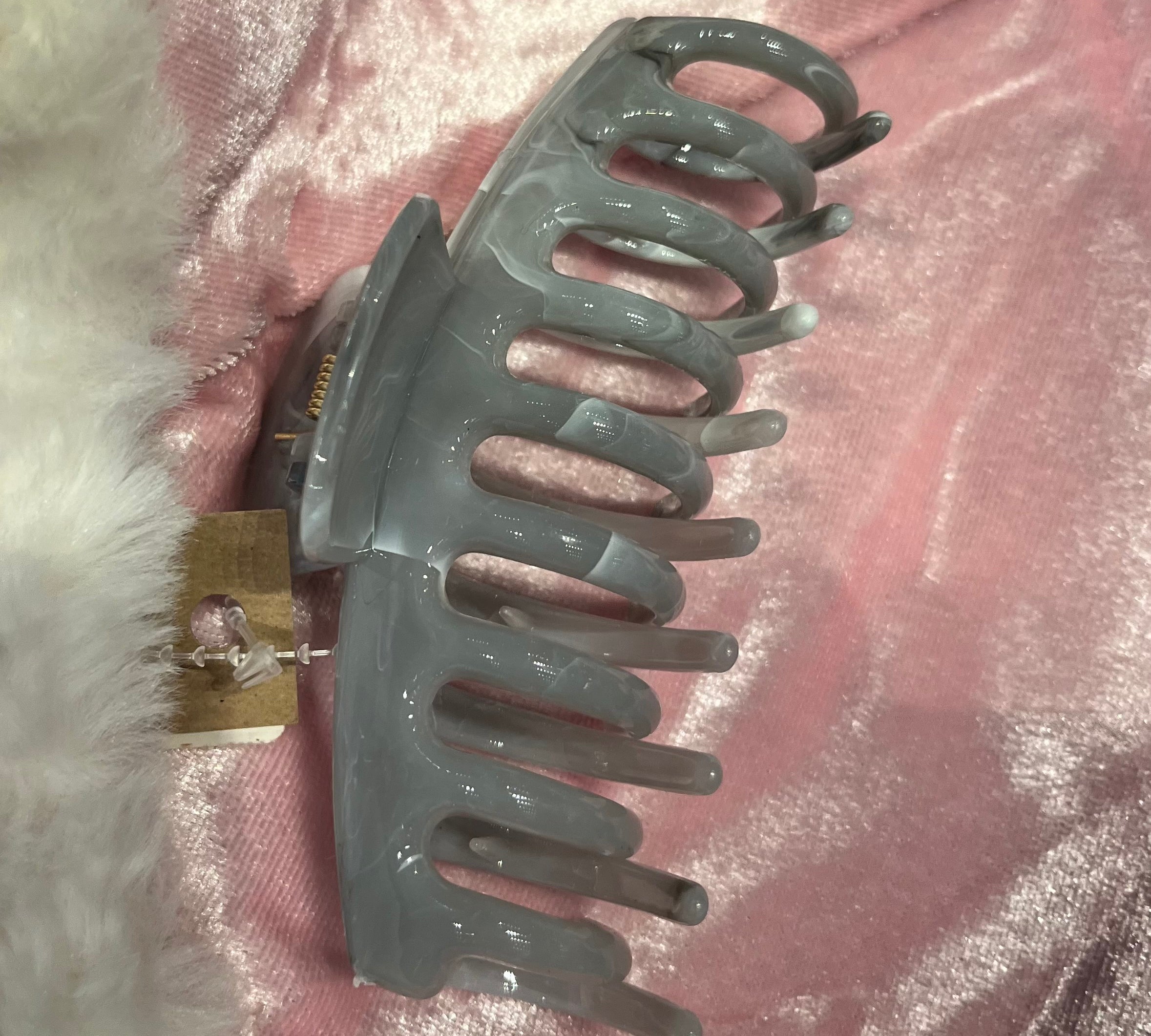 Shimmering Marble Round  Hair Claw