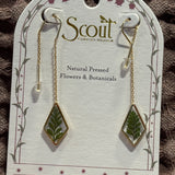 Pressed Flower Thread Earring