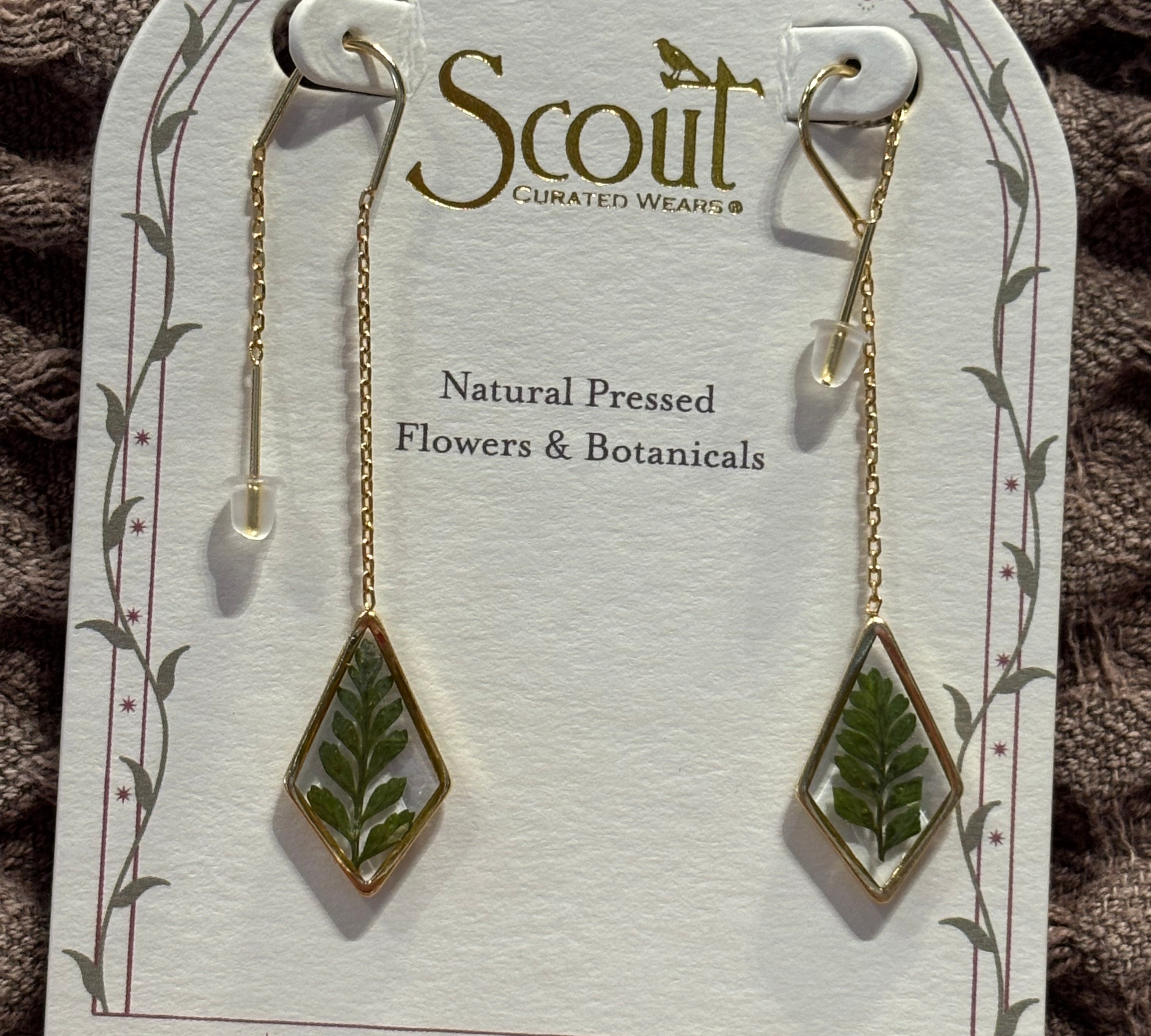 Pressed Flower Thread Earring