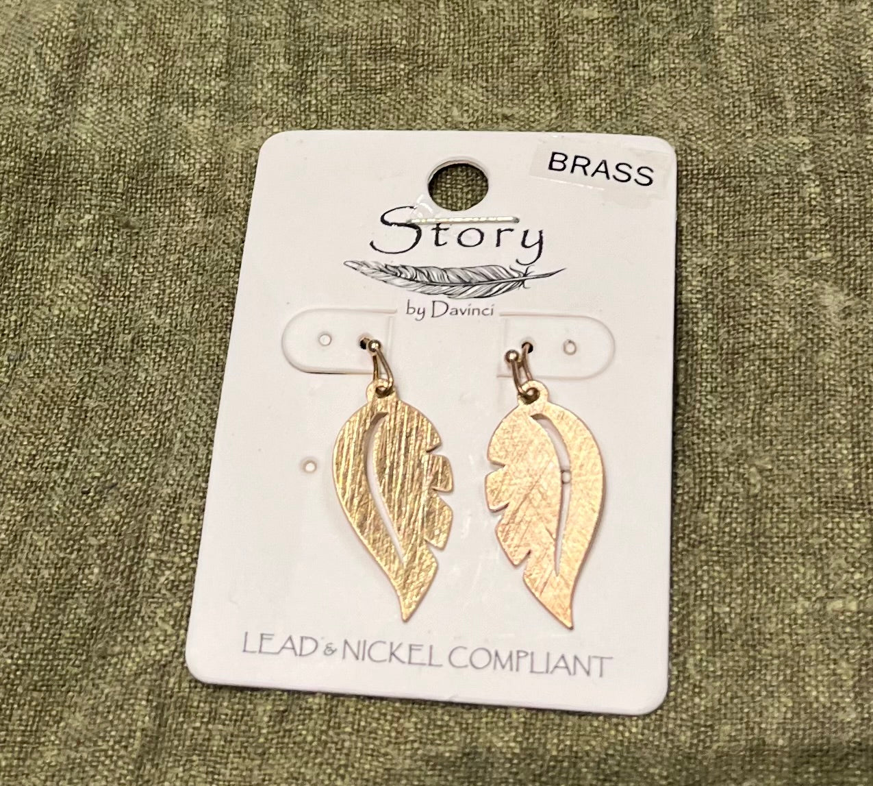 Becca Feather Earring