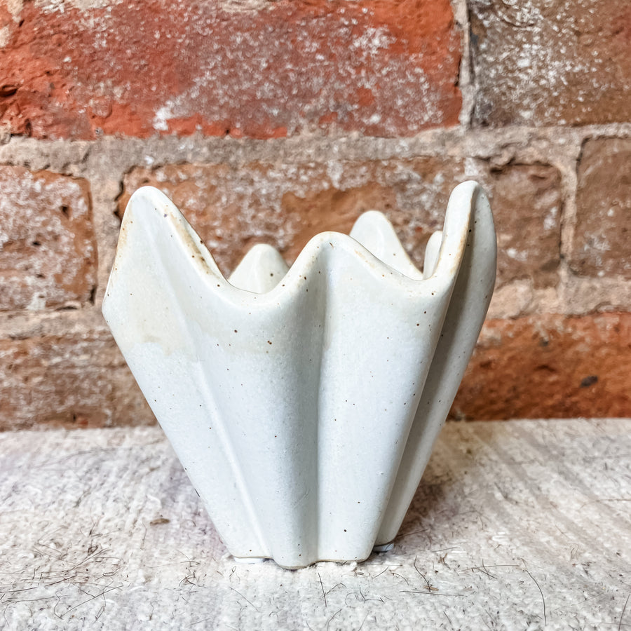 Stoneware Pleated Planter 3.5"