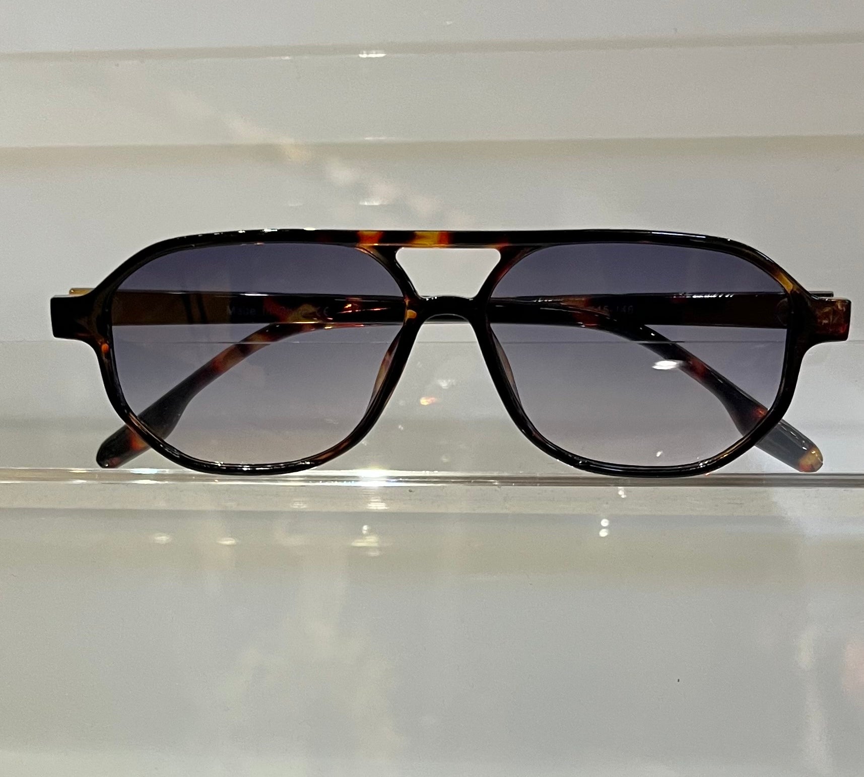 Retro Trendy Aviator Sunglasses