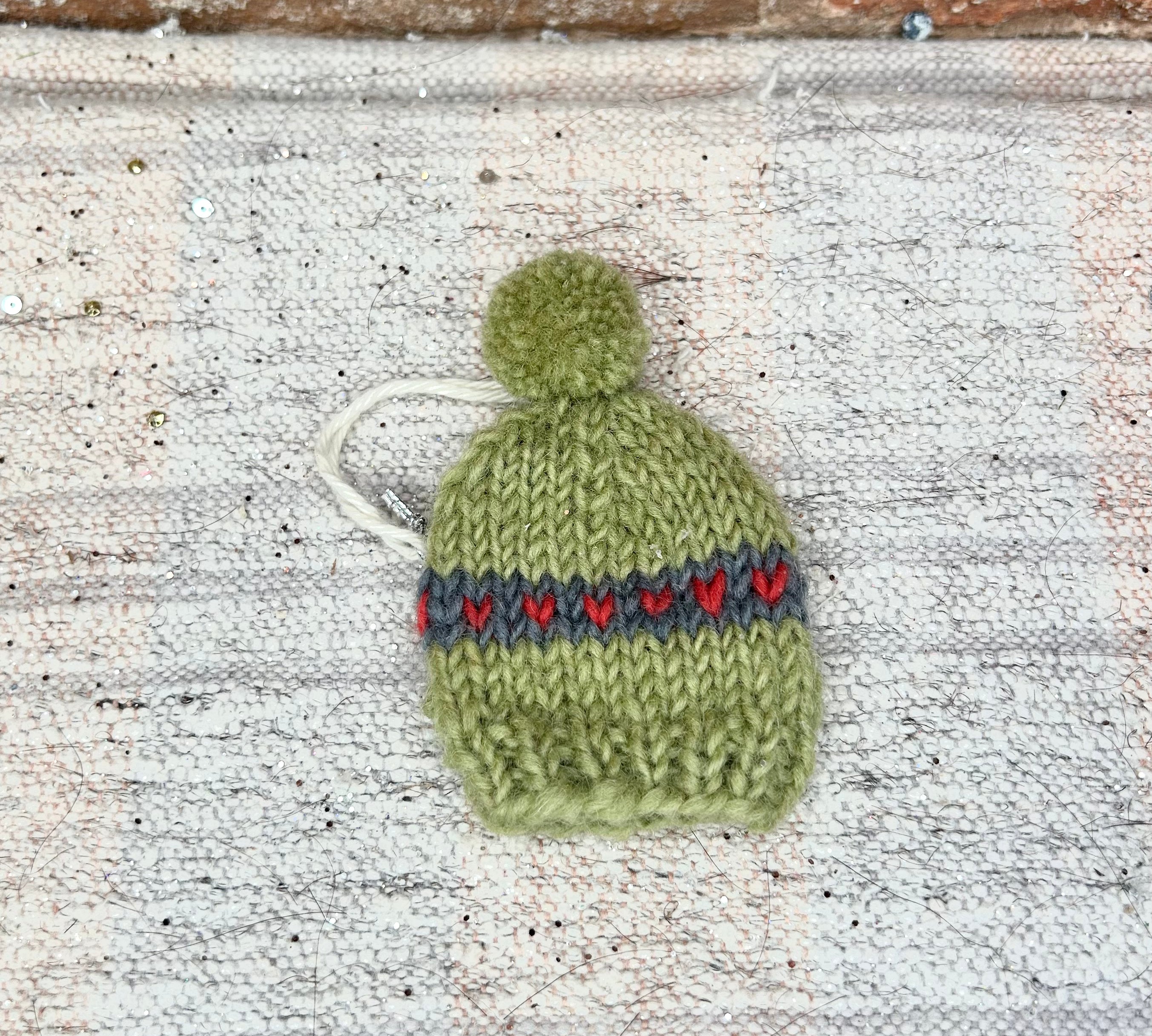 Knit Hat Orn 2.5”