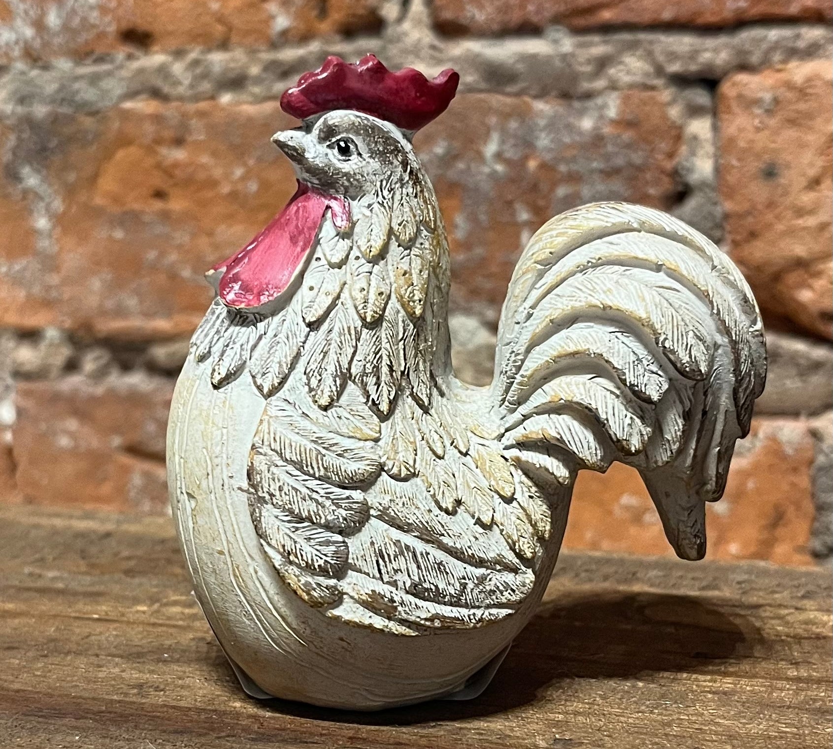 Resin Hen and Rooster 4"