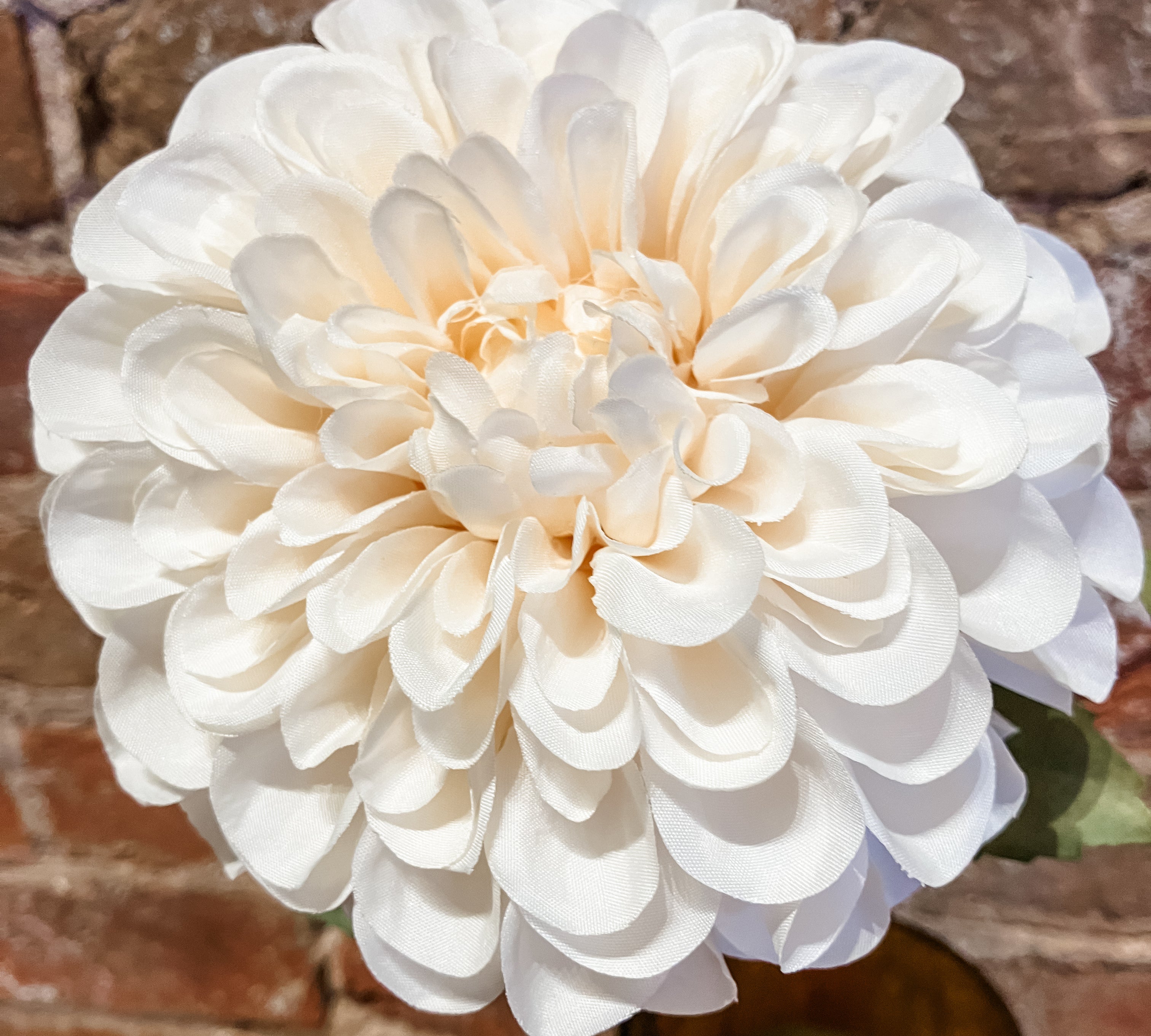 Dahlia Stem 25"