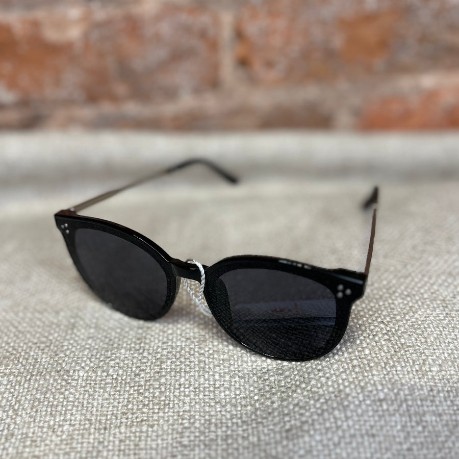 Round Shape Frame Sunglasses w/Metal Stem