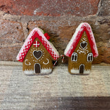 Wool Gingerbread House w/ Red Orn 4.5”