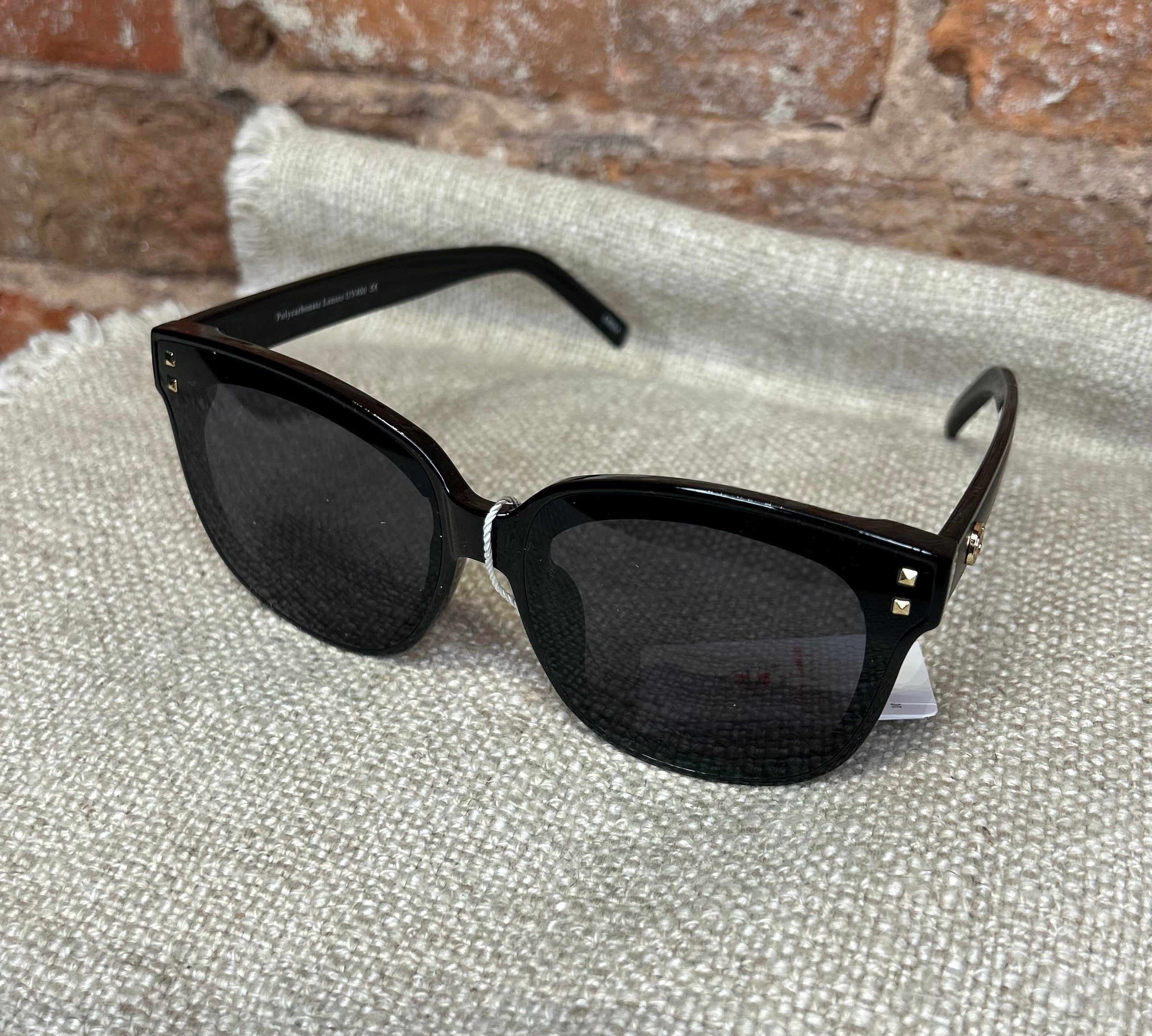 Square Framed Sunglasses w/Stud Detail
