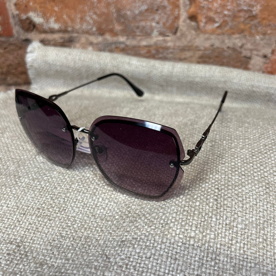 Eccentric Rimless Sunglasses