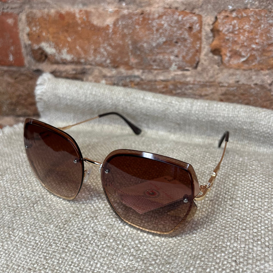 Eccentric Rimless Sunglasses