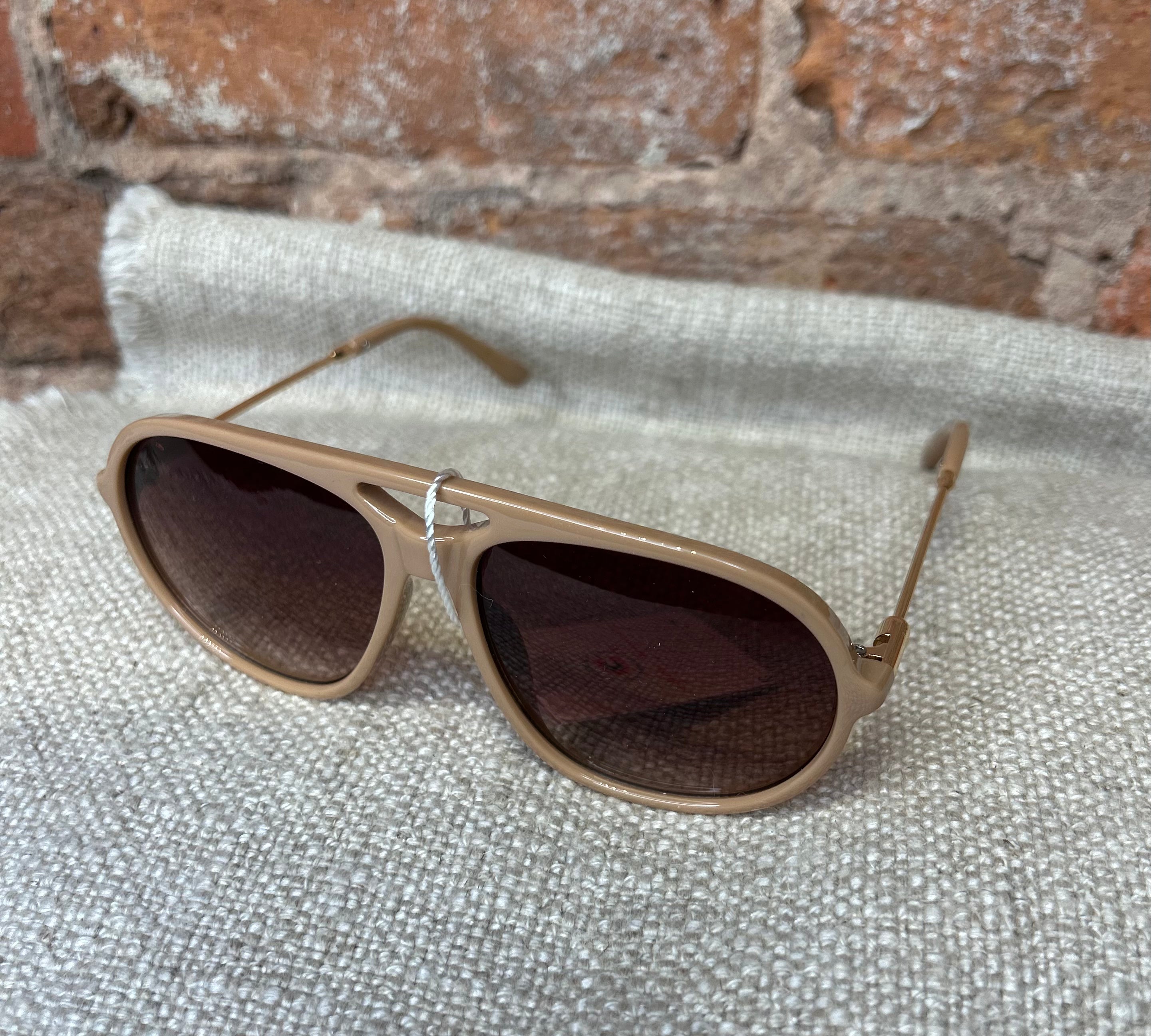 Round Shaped Tinted Sunglasses