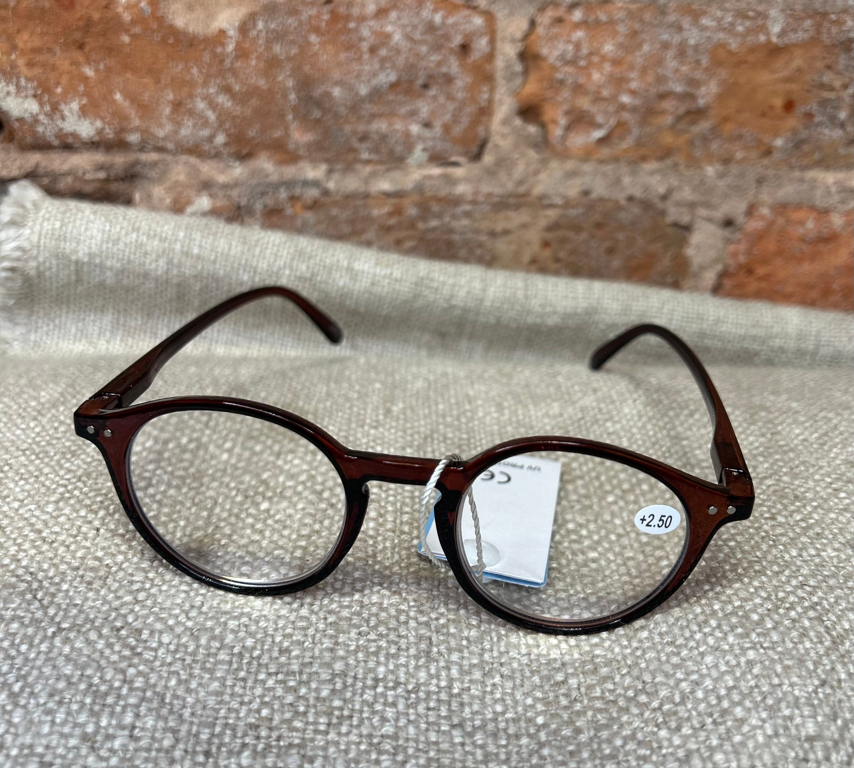 Modern Round Reading Glasses