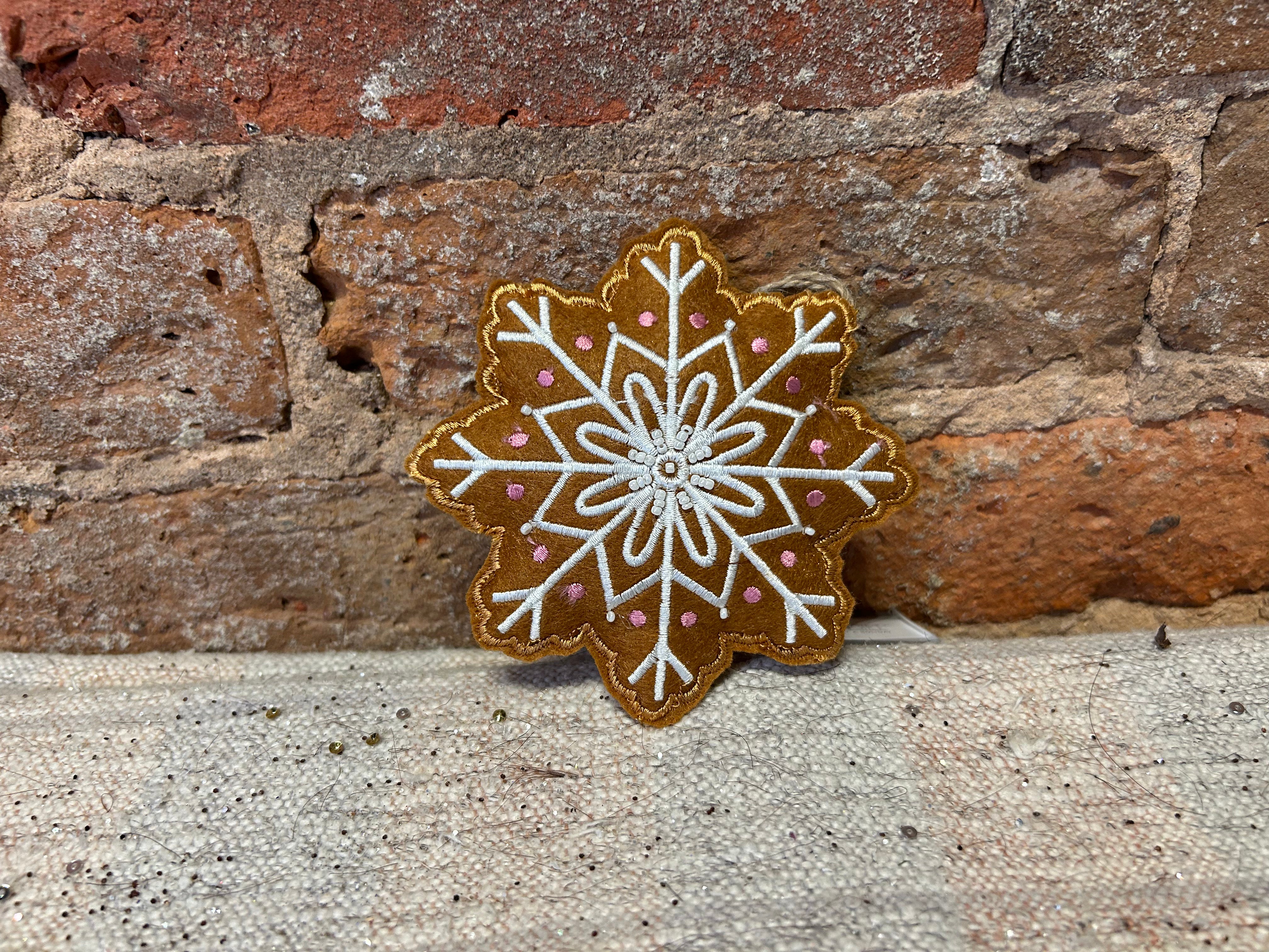 Gingerbread Embroidered Snowflake Orn 4.5”