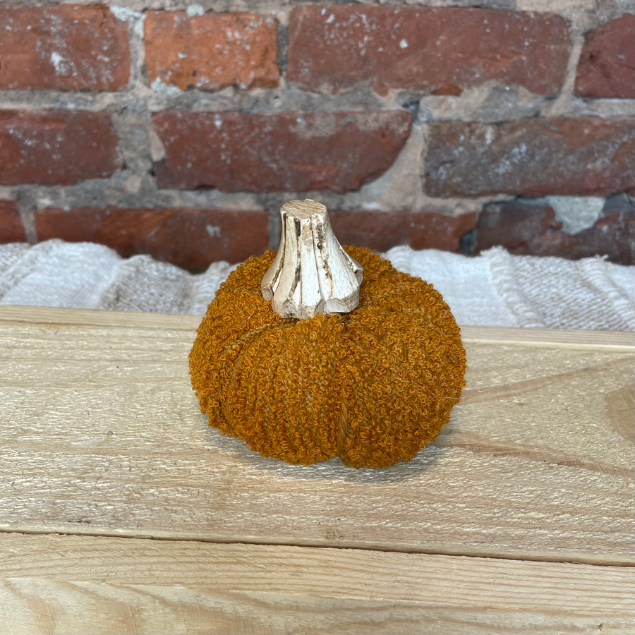 Boucle Velvet Pumpkin w/ Wood Stem 3.5x3”