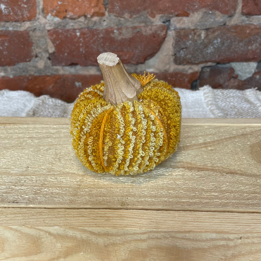 Boucle Velvet Pumpkin w/ Wood Stem 3.5x3”