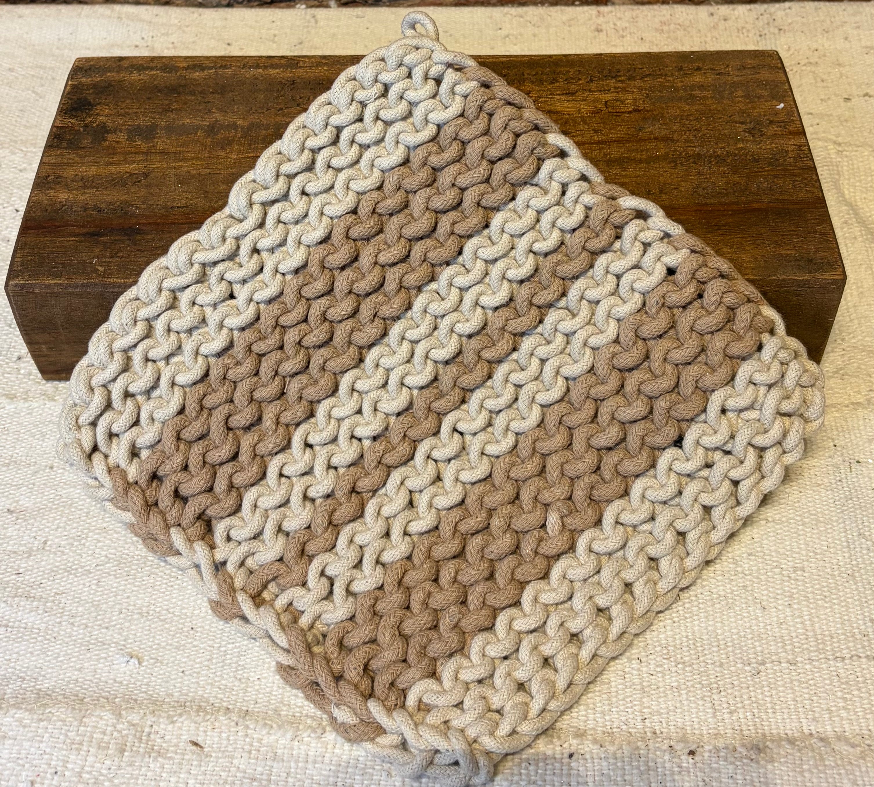 Crochet Tan Stripe Pot Holder