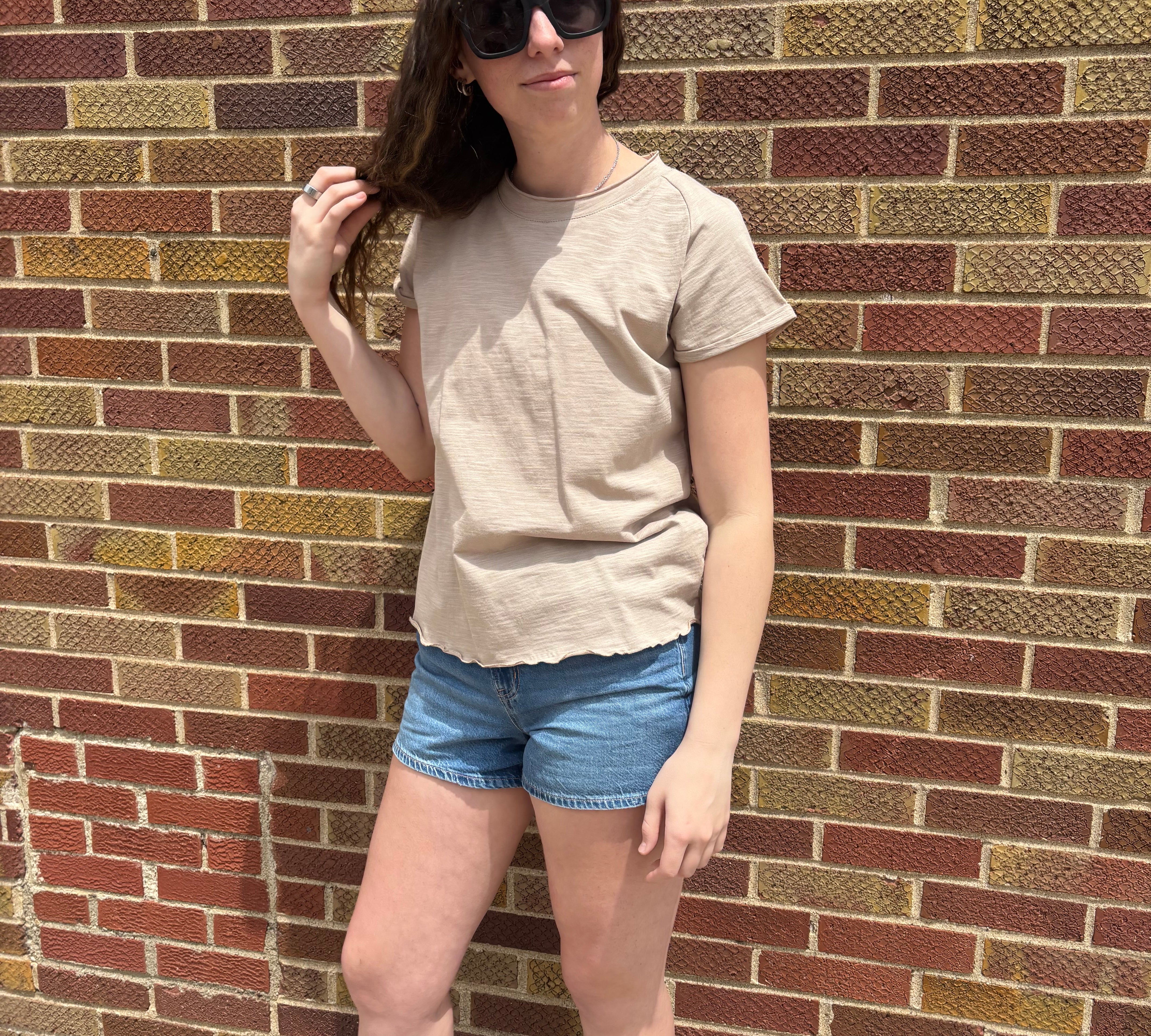 Gwen Tee