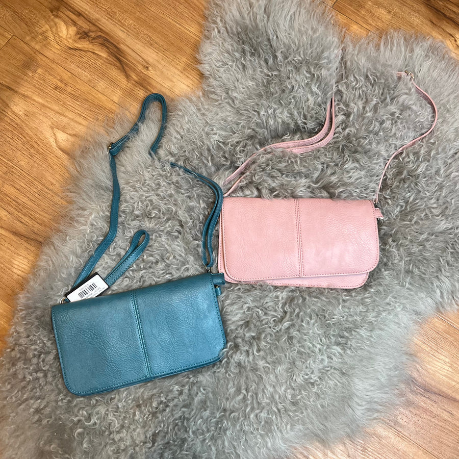 Mia Multi Pocket Crossbody Clutch