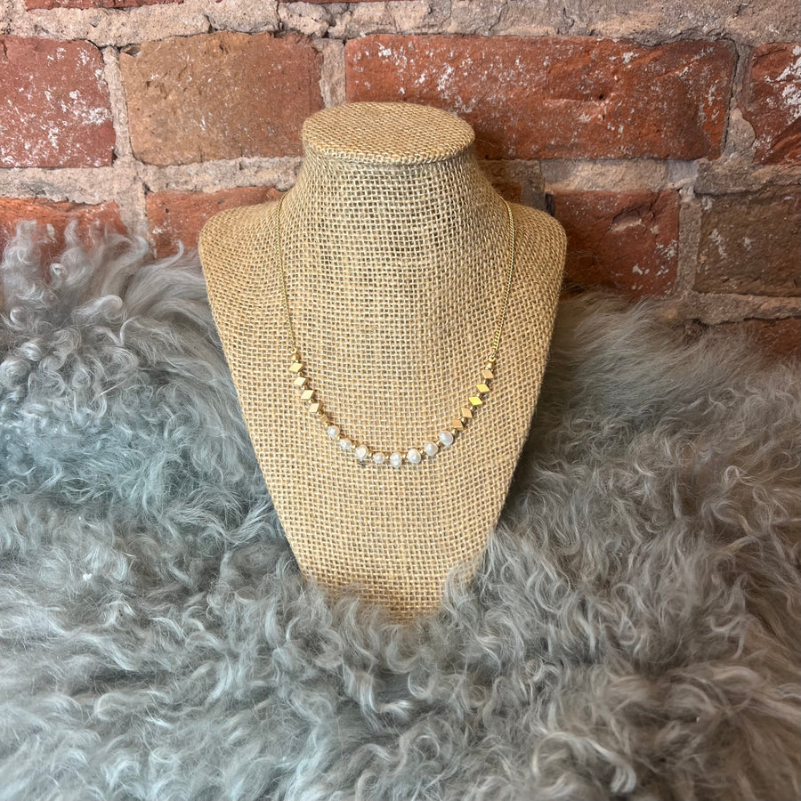 18" +2 Bead FW Pearl Necklace