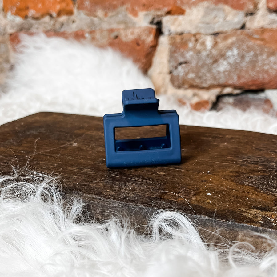 Small Matte Square Hair Claw