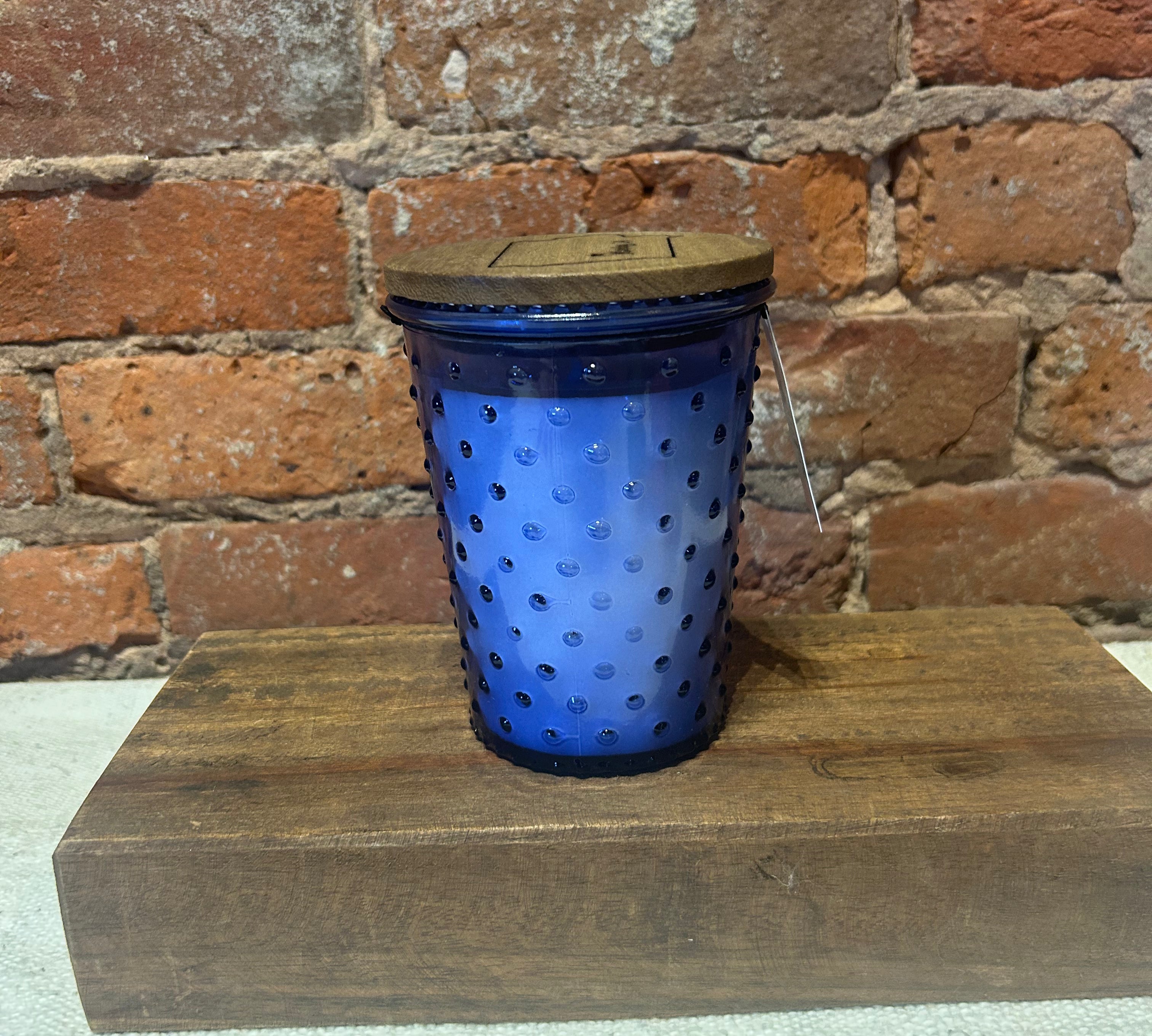 Manning Iowa Hobnail Candle 14oz