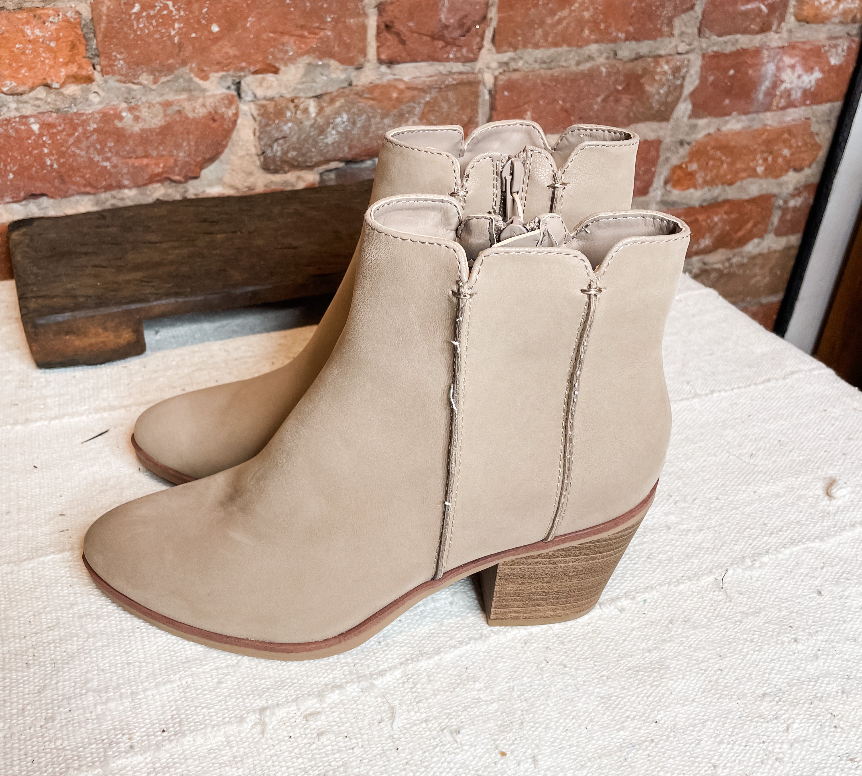 Lolo Bootie