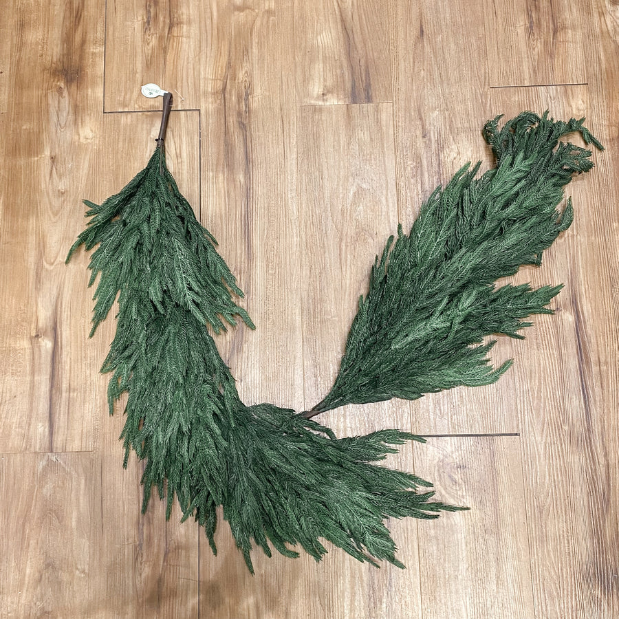 Natural Touch Norfolk Pine Garland 60x16”