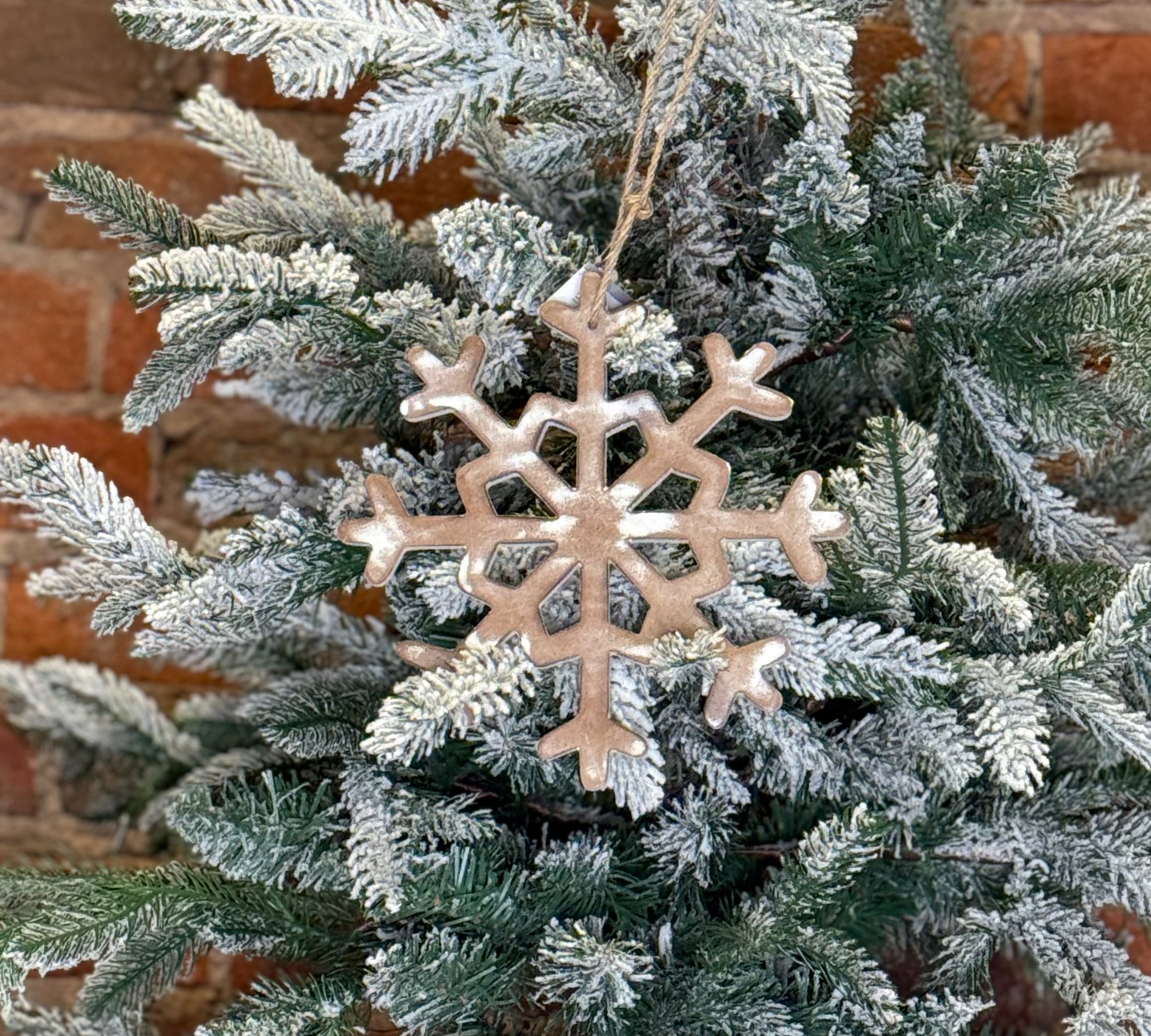 Whitewashed Wood Snowflake Orn 8"