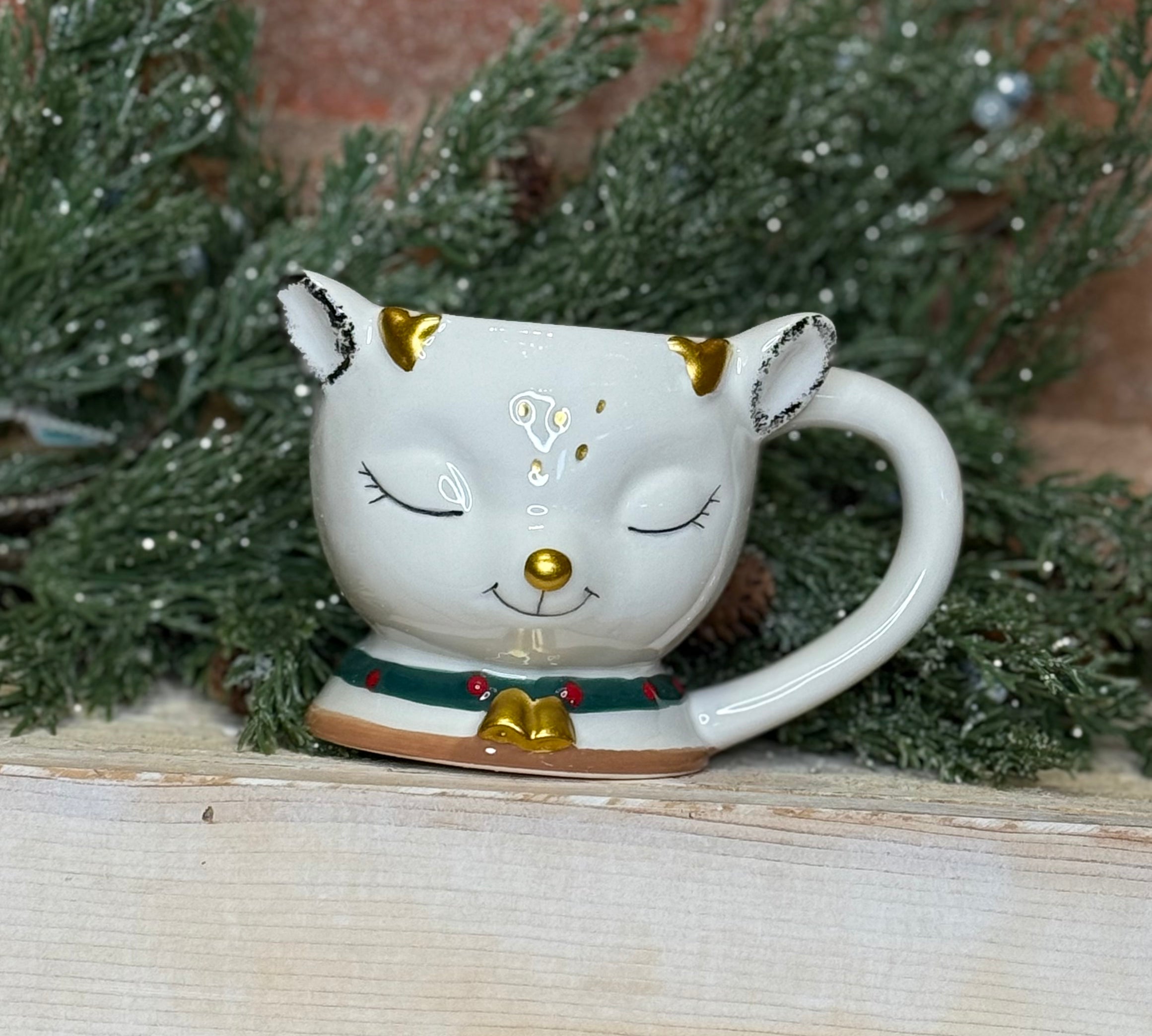 Smiling Reindeer Mug 4”