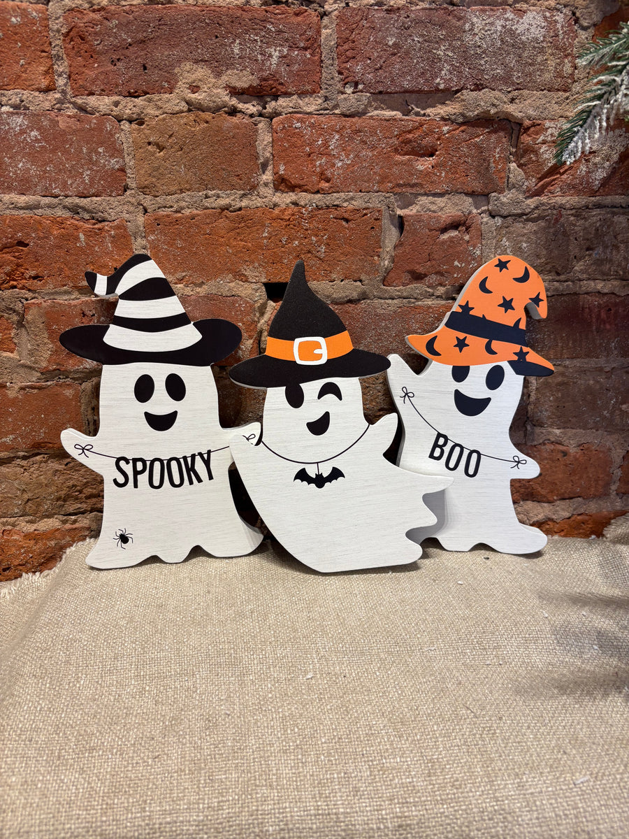 Ghost w/Witch Hat 10.25"