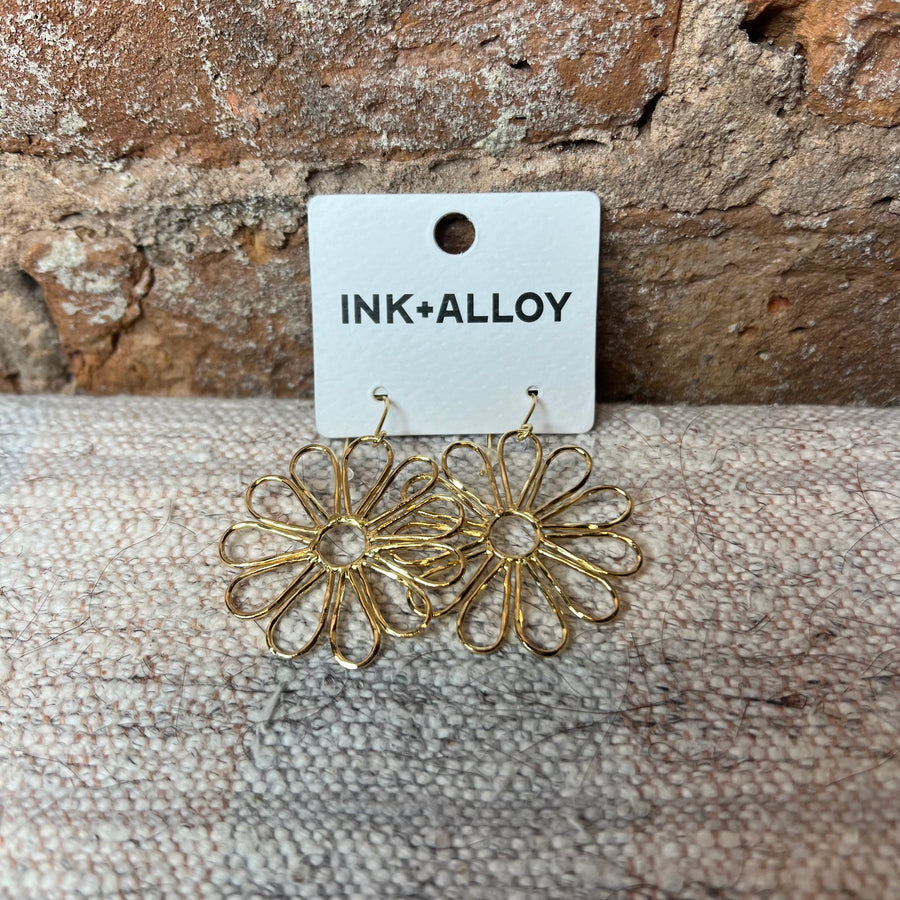 Stella Big Daisy Dangle Earring