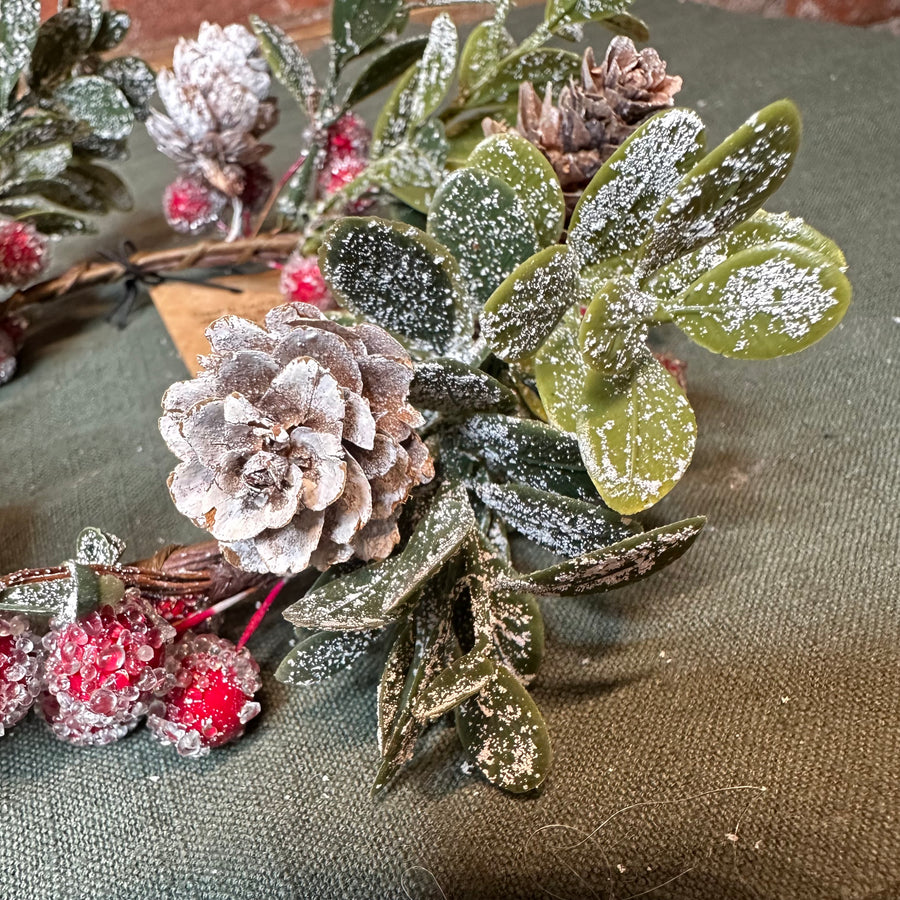 Round Faux Boxwood Wreath w/ Pinecones & Red Berries 4”