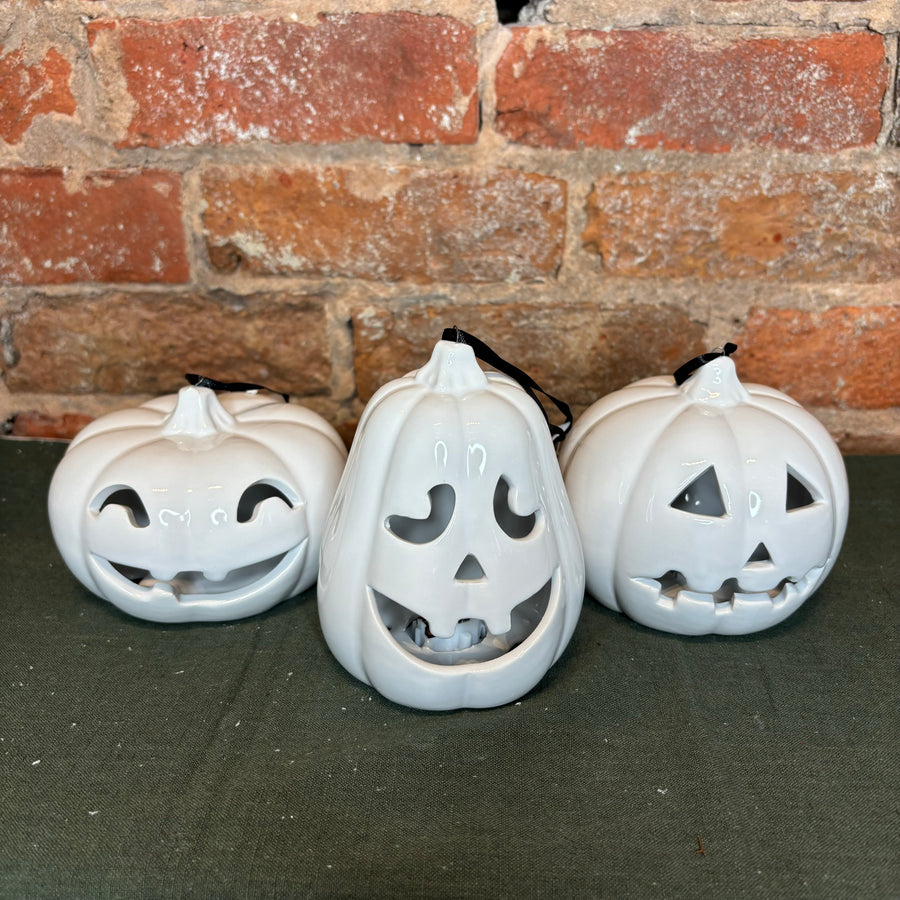 White Ceramic LED Jack O Lantern Orn 4.75”