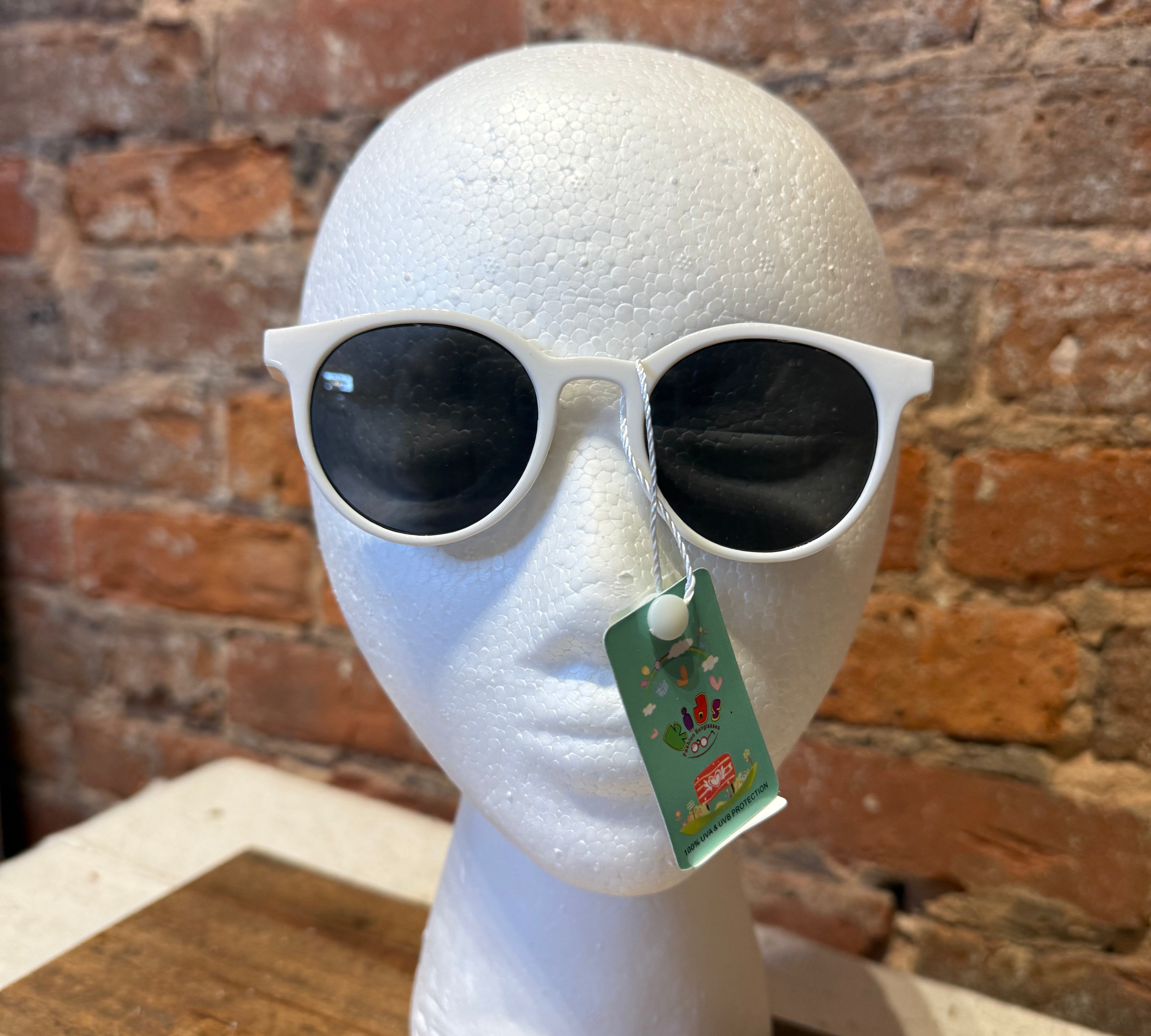Kids Round Bold Tinted Sunglasses