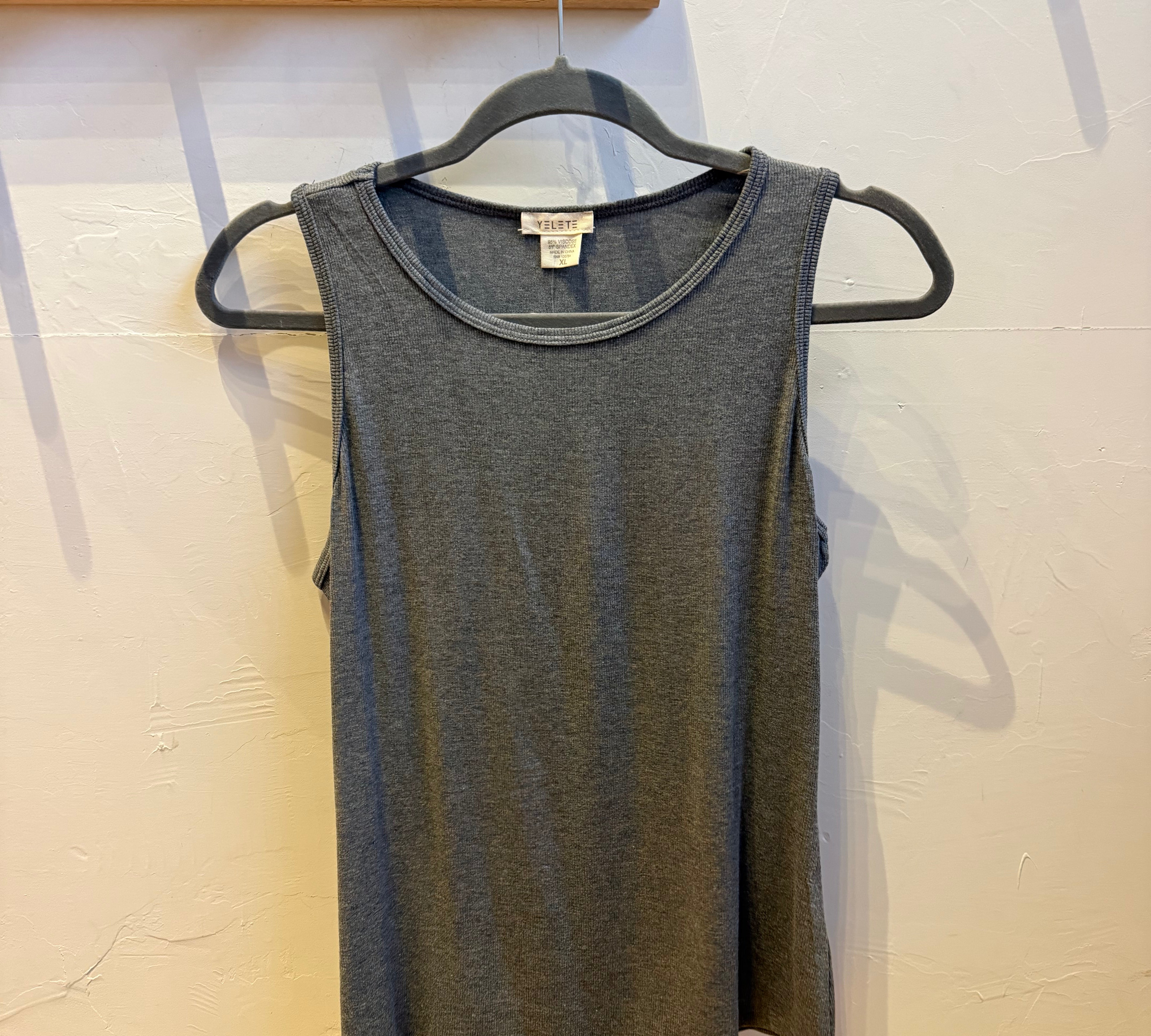 Plus Round Neck Ribbed Tank Top