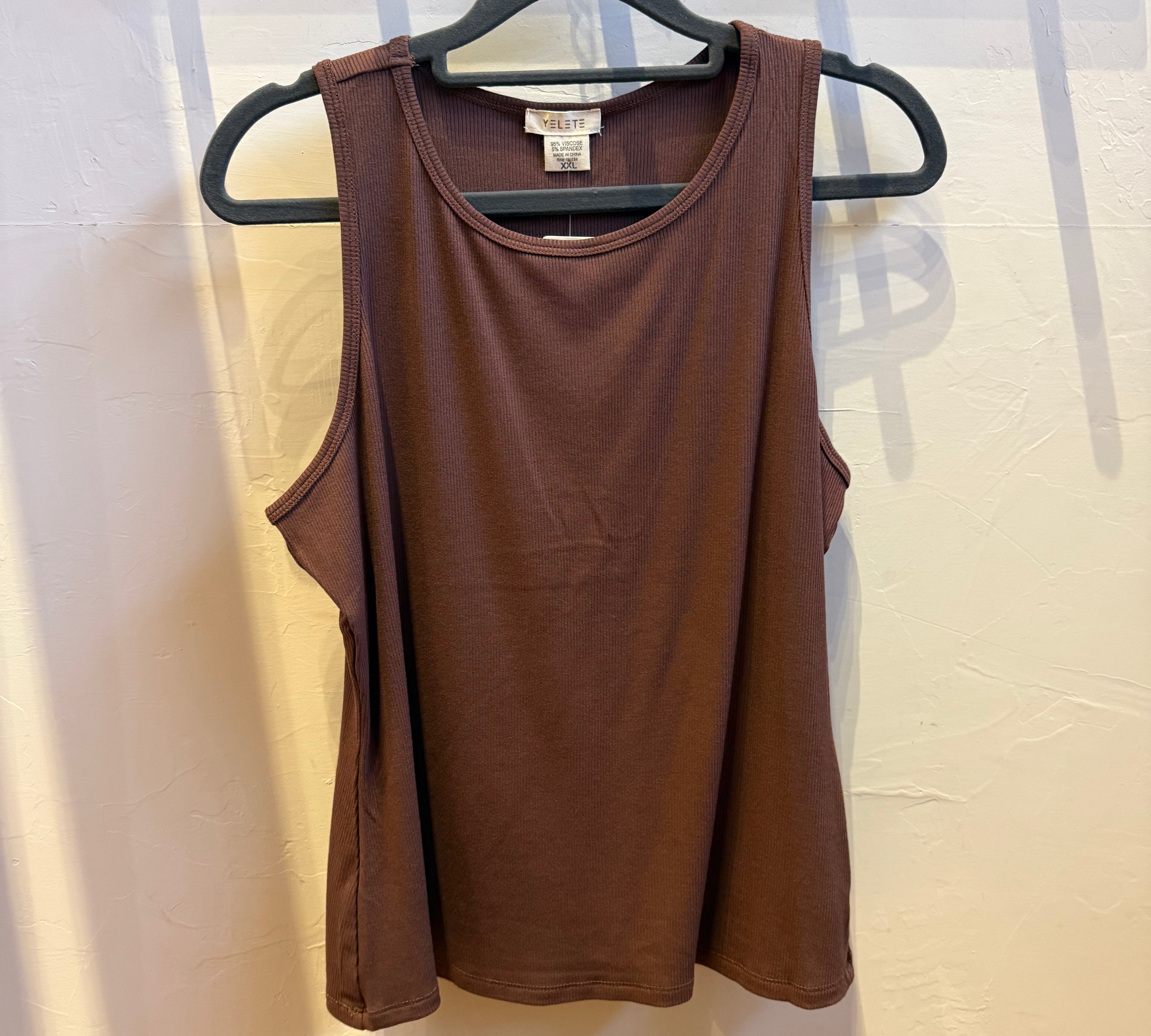 Plus Round Neck Ribbed Tank Top