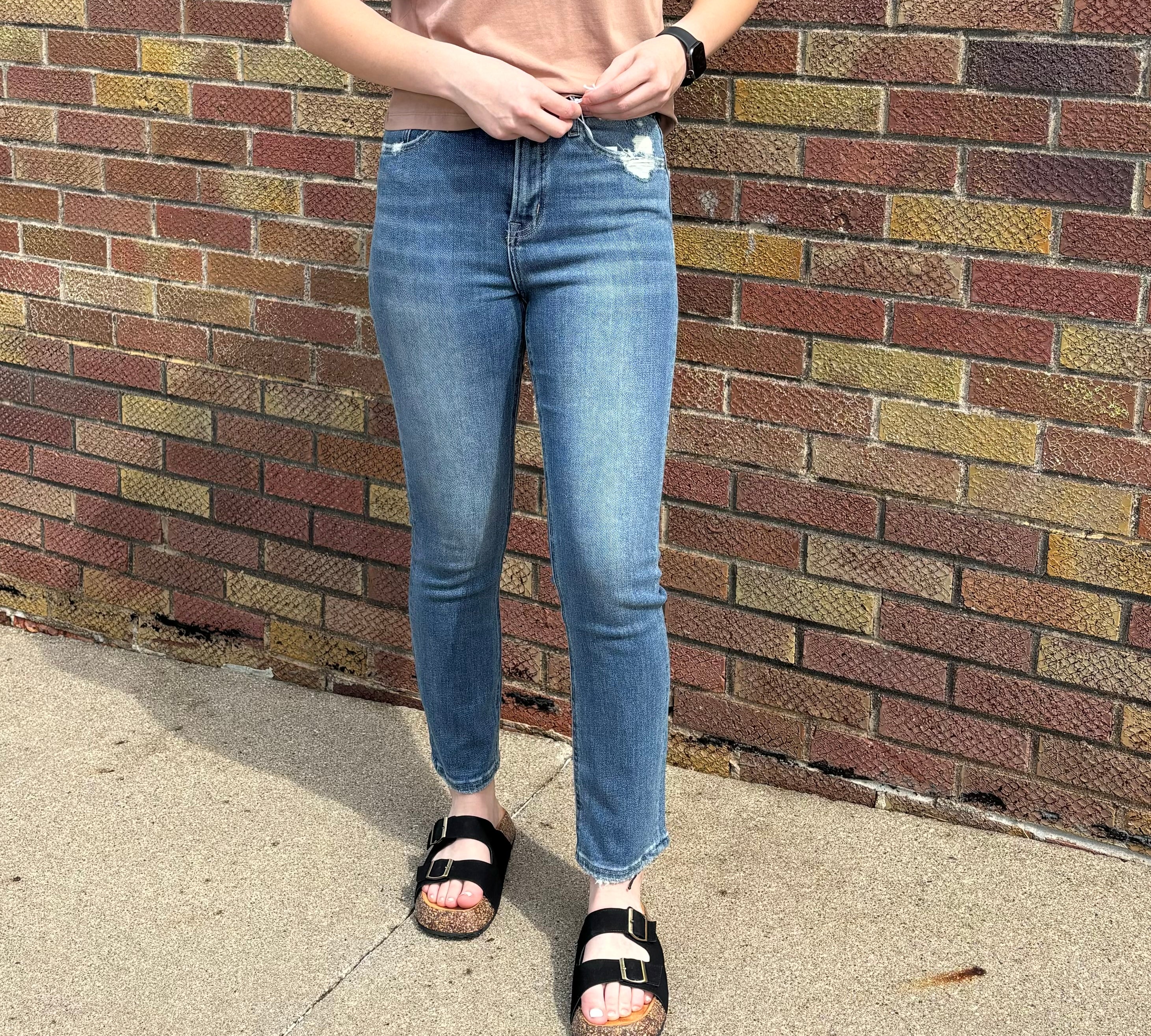Super High Rise Ankle Slim Vervet Jeans