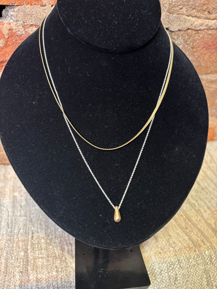 Gold Chain Necklace w/Gold Pearl Necklace