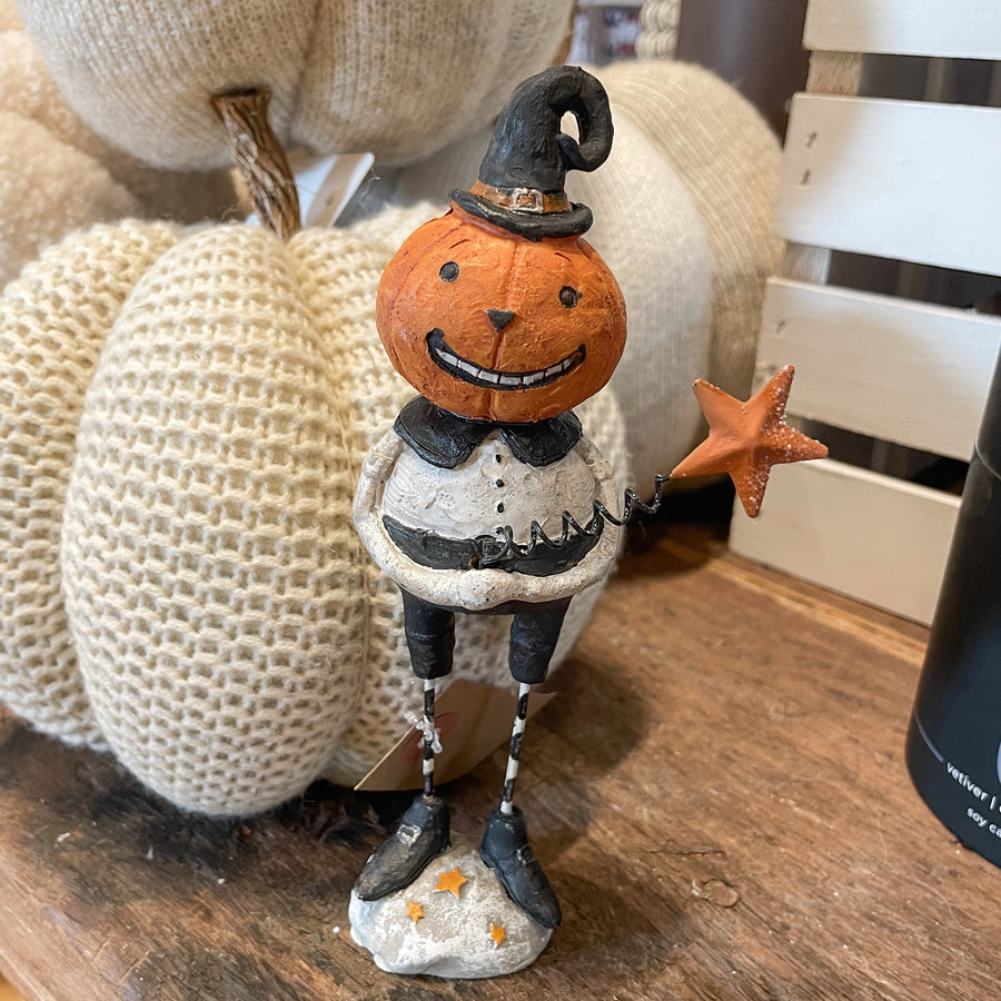 Resin Standing Pumpkin Man w/ Hat Holding Star 7.5”