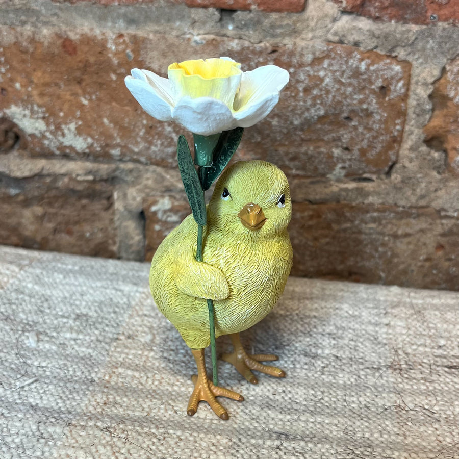 Resin Chick w/Flower 4.5"