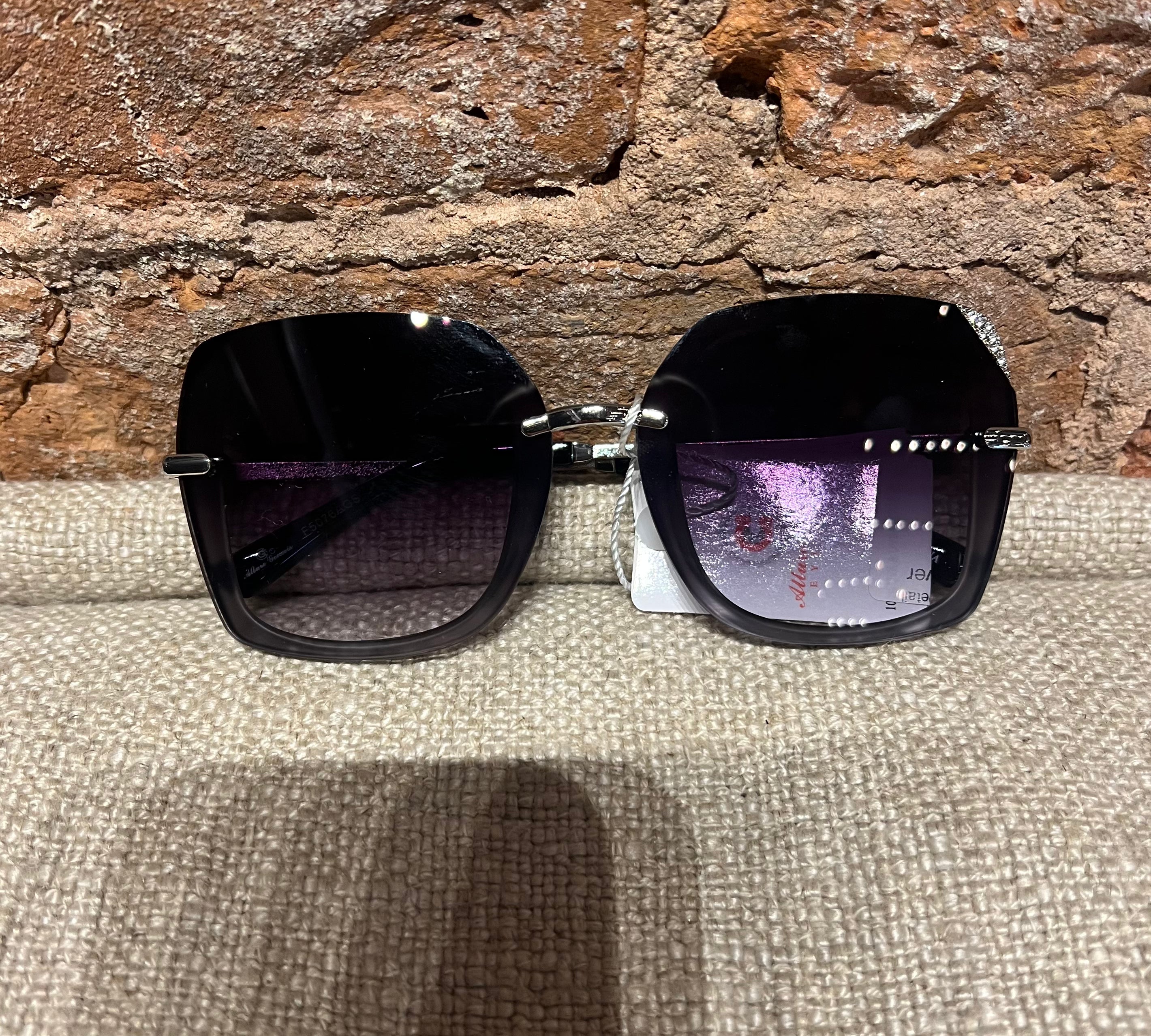 Square Sunglasses w/Rhinestone Detail