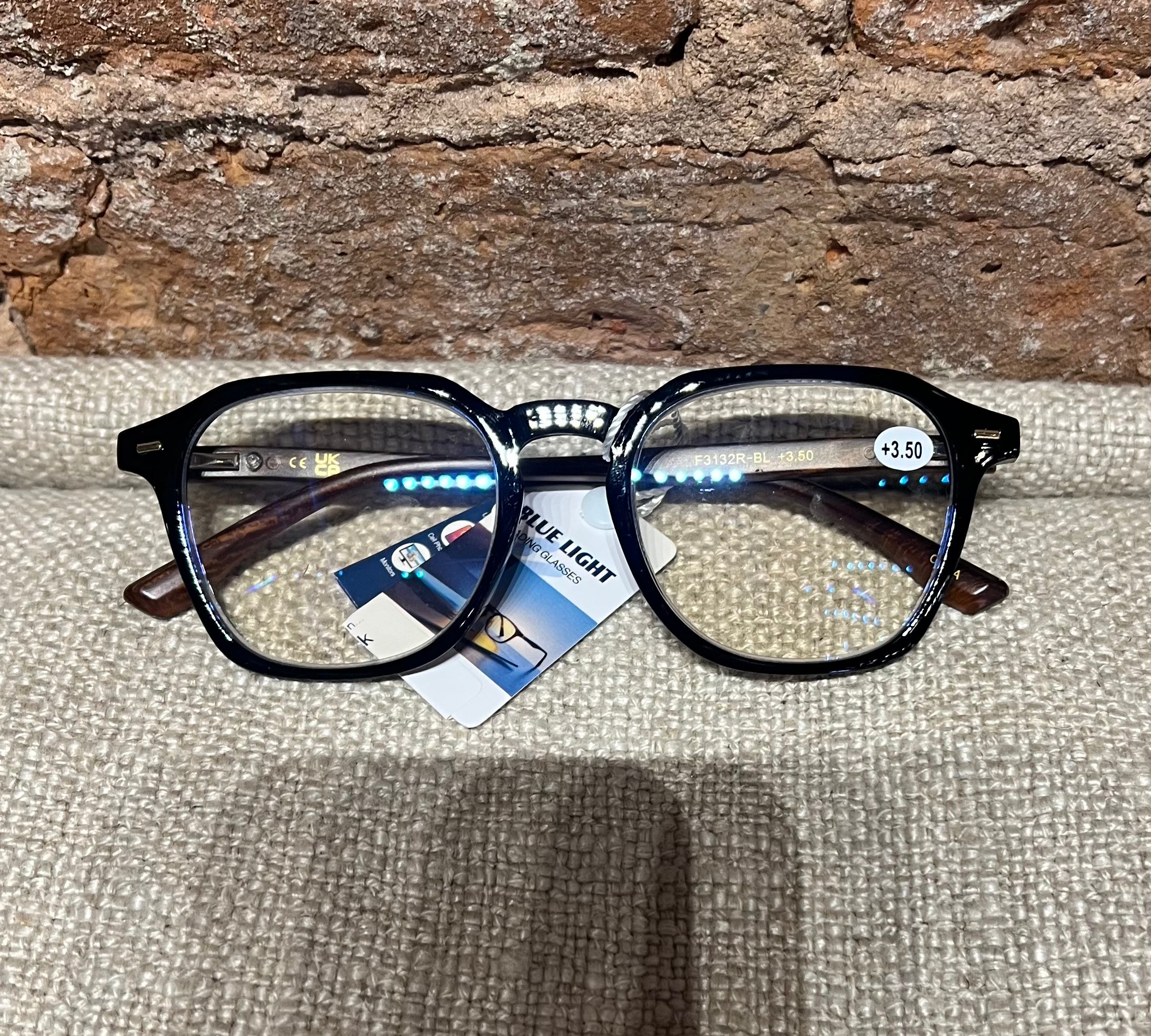 Unisex Wood Grain Rounded Square Reading Glasses