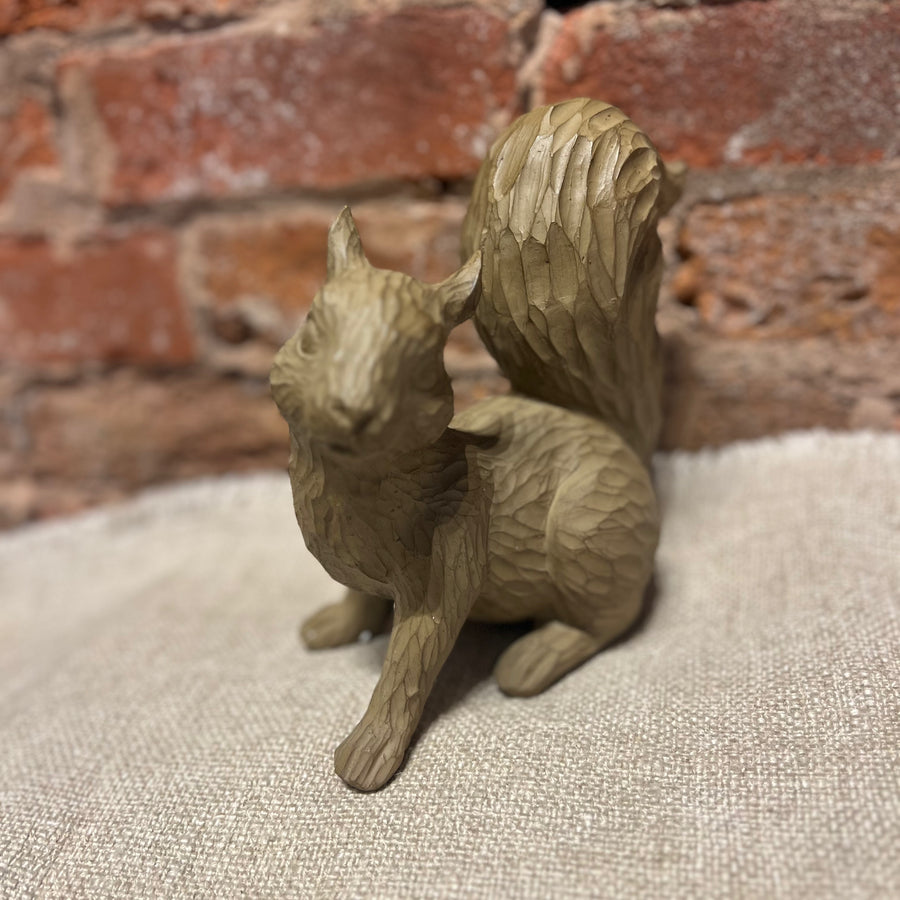Resin Chalet Squirrel 7.5"