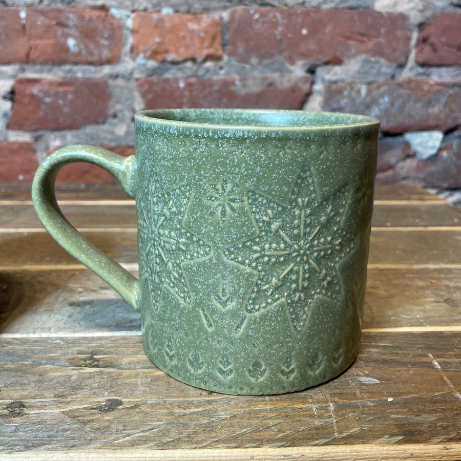 4” Holiday Debossed Stoneware Mug